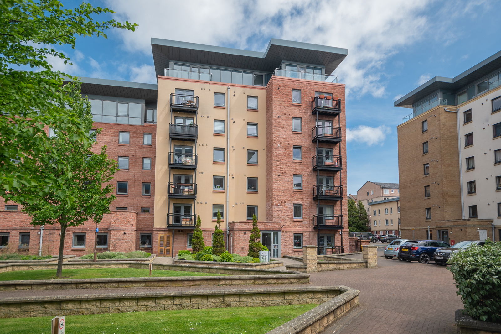 2 bed flat for sale in Slateford Gait, Edinburgh  - Property Image 13