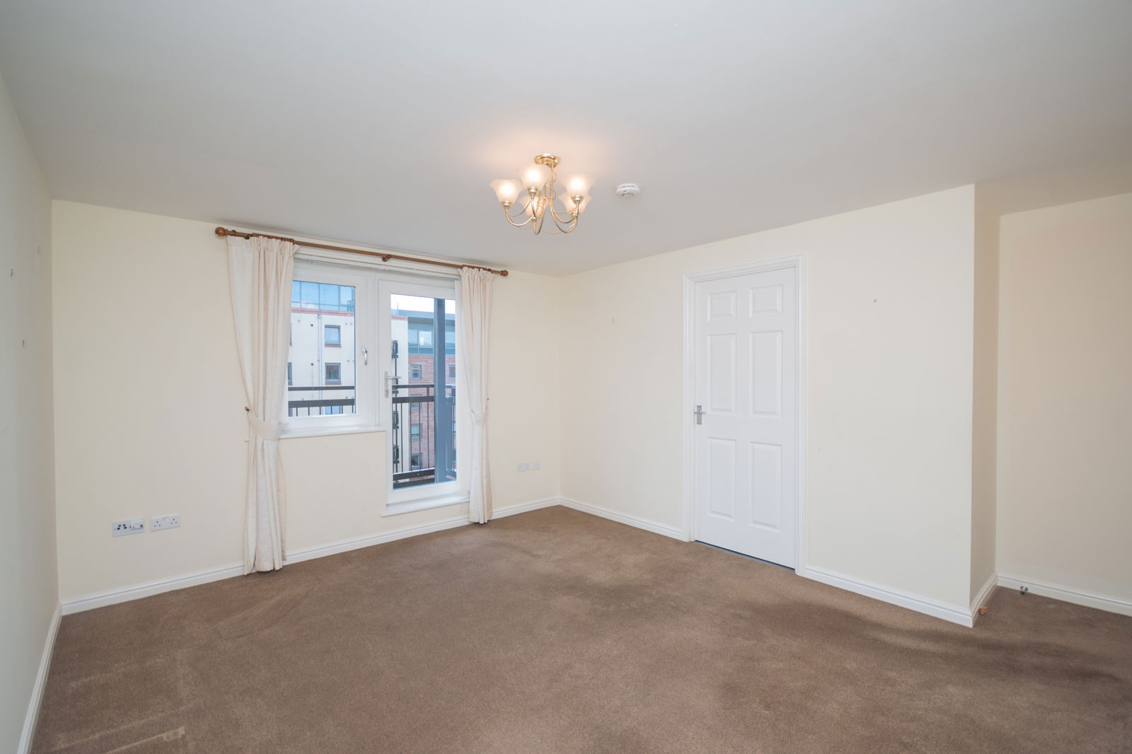 2 bed flat for sale in Slateford Gait, Edinburgh  - Property Image 8
