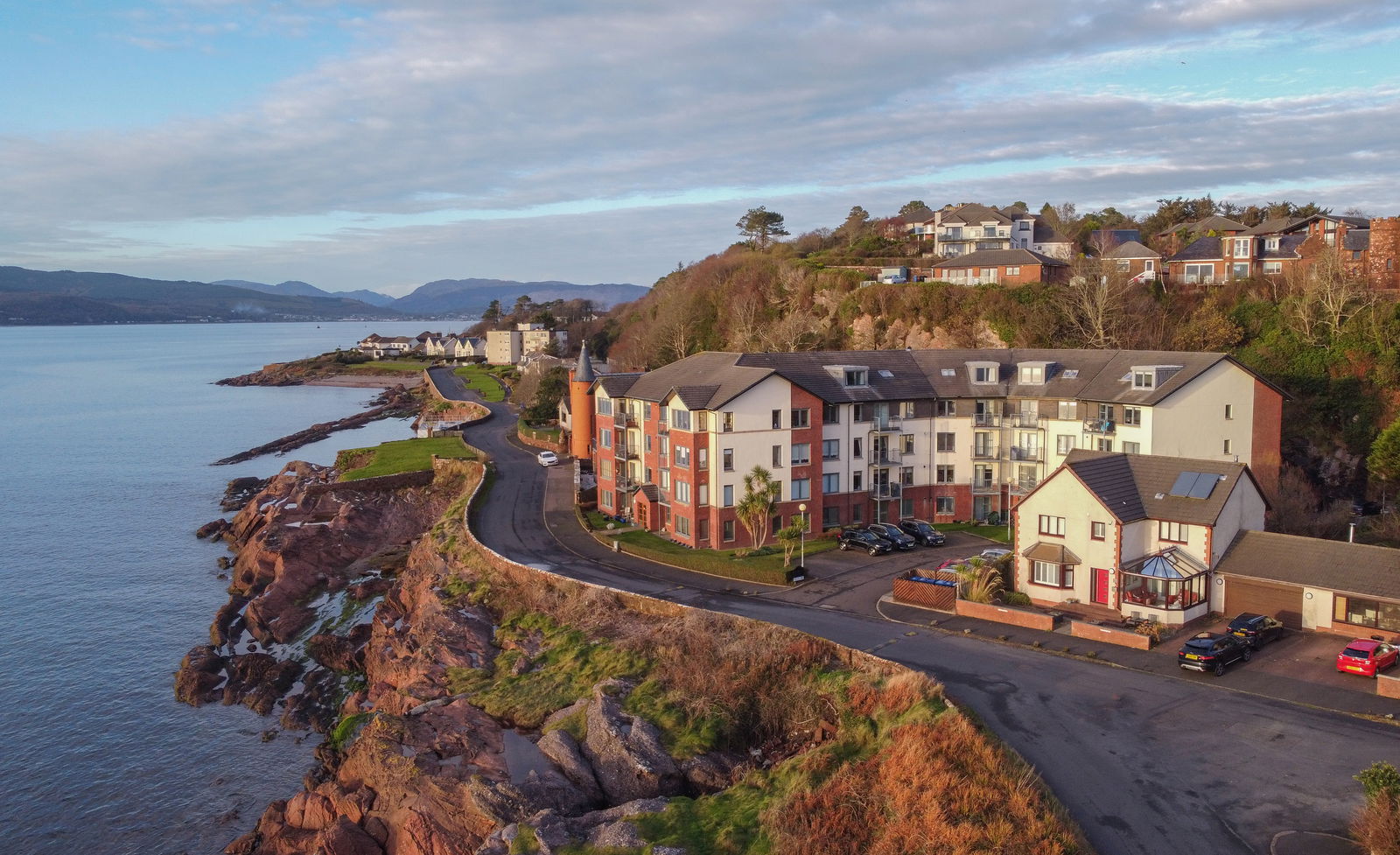 3 bed flat for sale in Undercliff Road, Wemyss Bay, PA18 6AQ  - Property Image 1