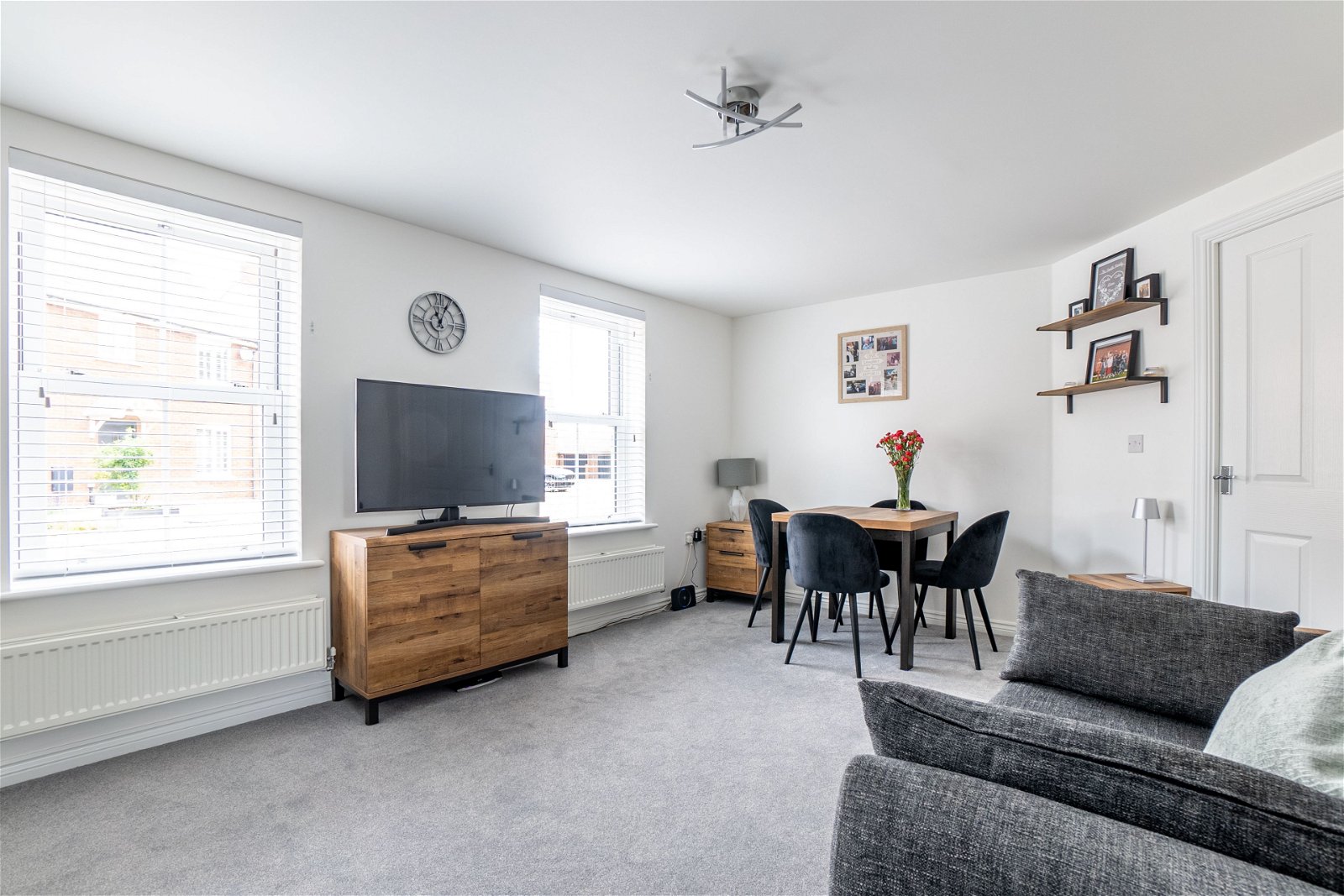 2 bed maisonette for sale in Avocet Road, Bedford  - Property Image 15