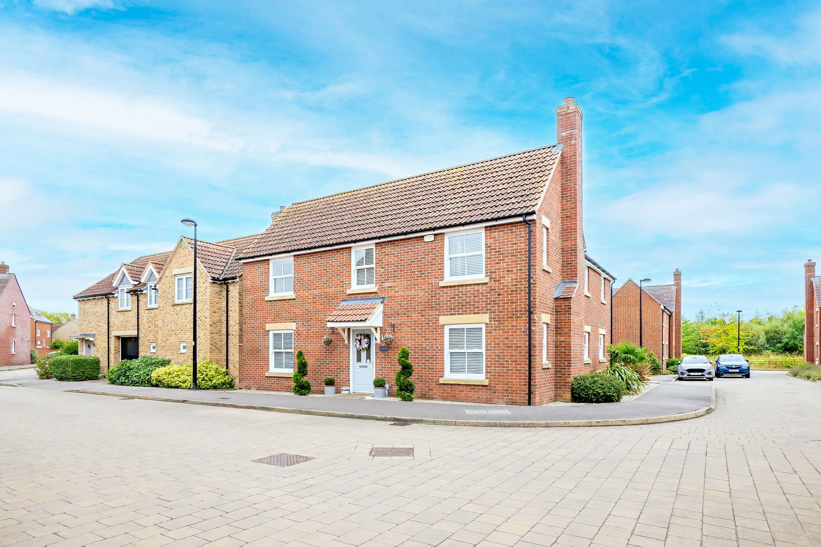 4 bed detached house for sale in Swift Way, Bedford  - Property Image 1