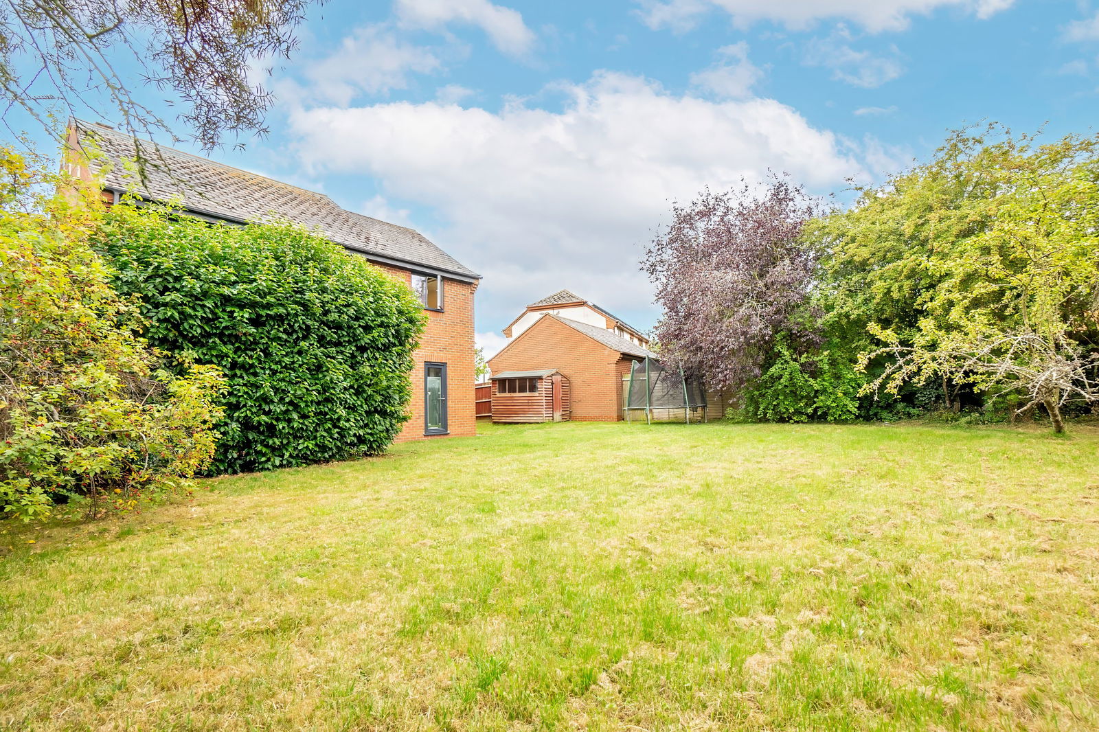 4 bed detached house for sale in Swimbridge Lane, Milton Keynes  - Property Image 21