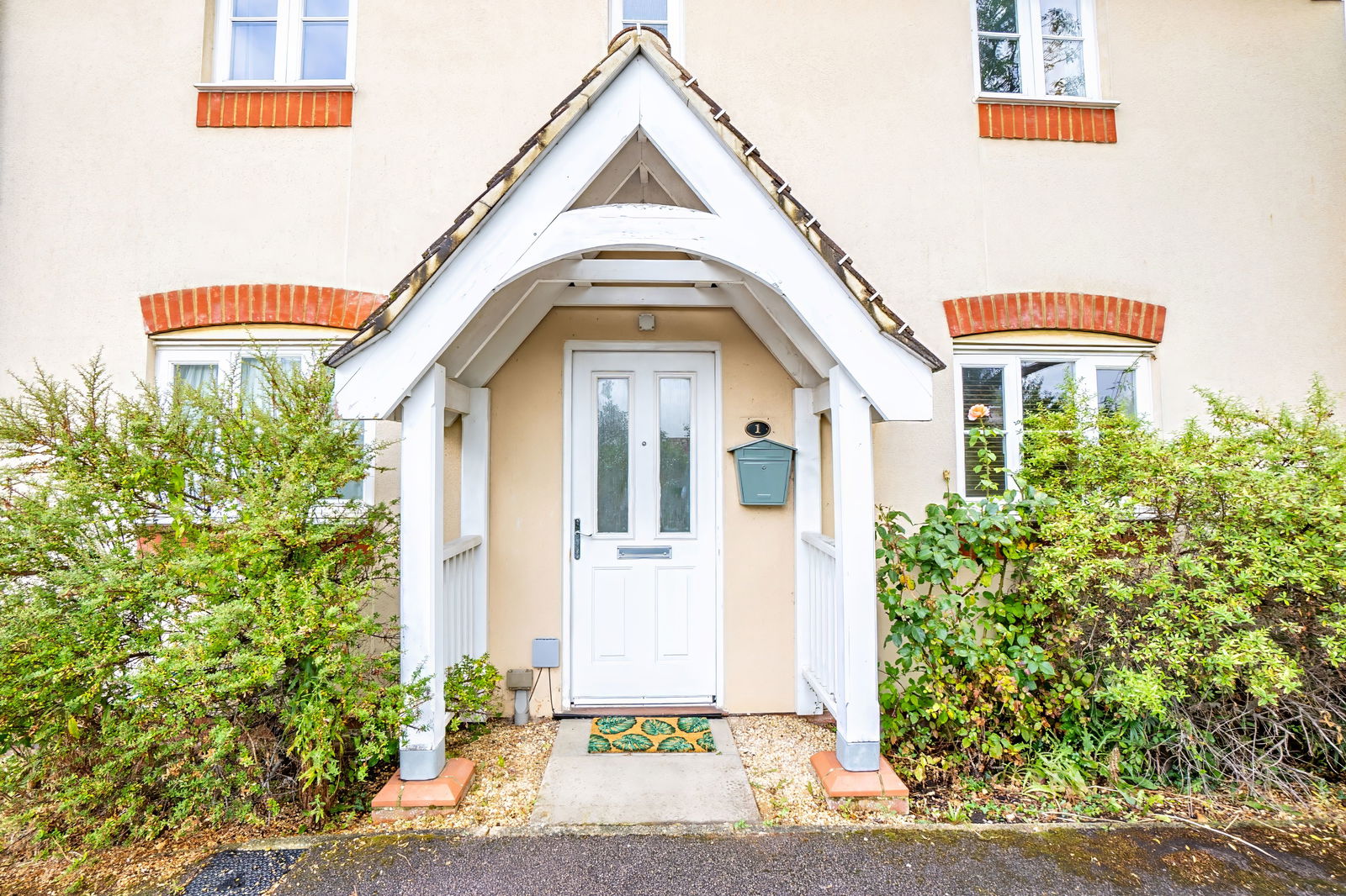 4 bed detached house for sale in Heron Gardens, Bedford  - Property Image 35