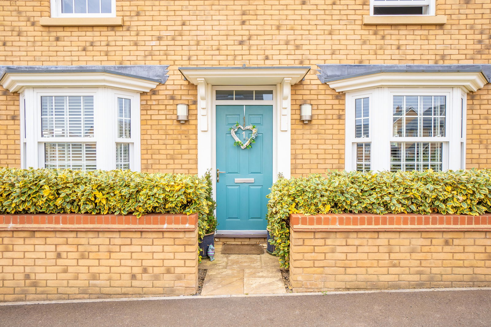 4 bed detached house for sale in Peregrine Way, Wixams  - Property Image 38