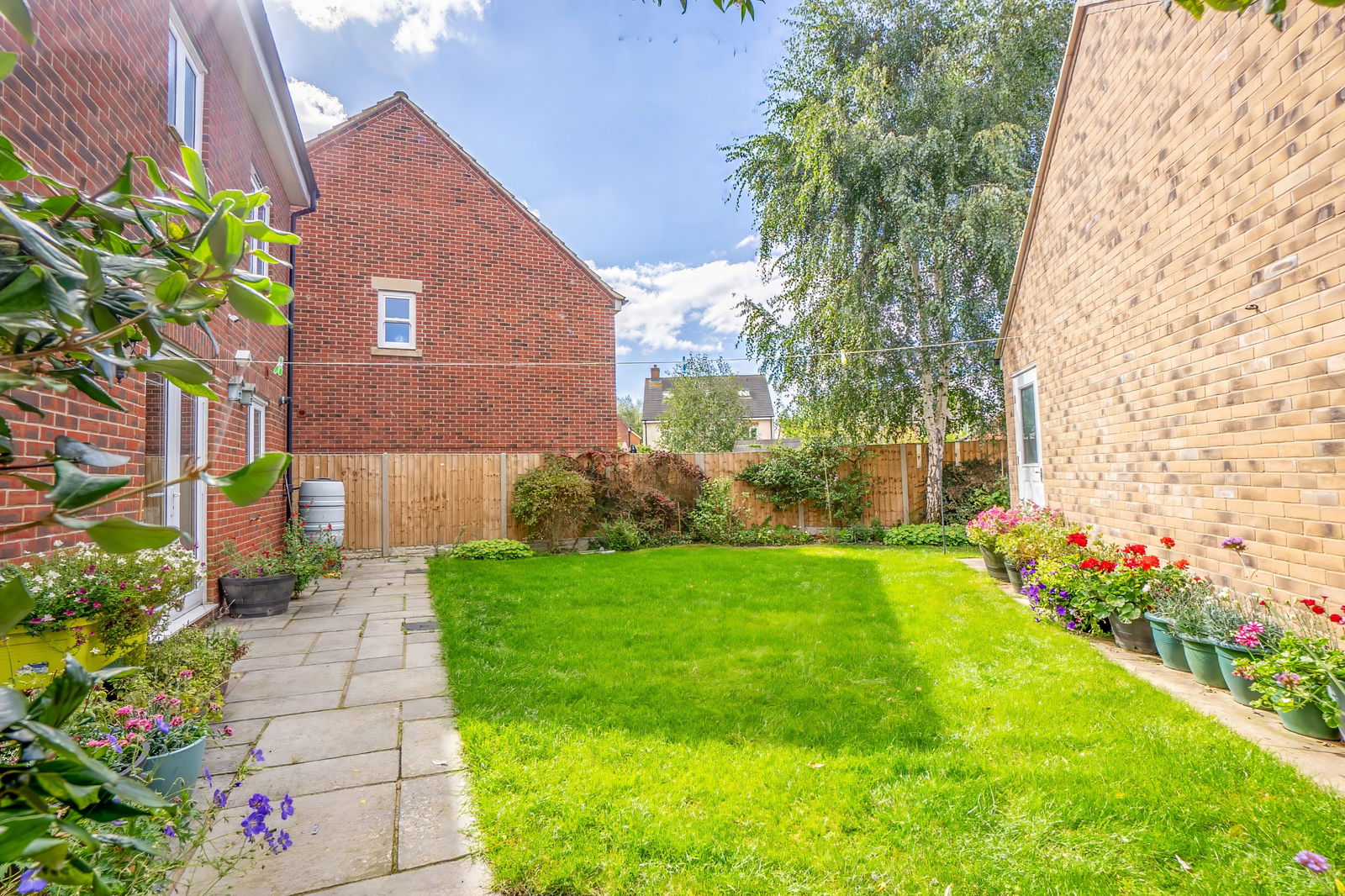 6 bed detached house for sale in Swift Way, Bedford  - Property Image 26