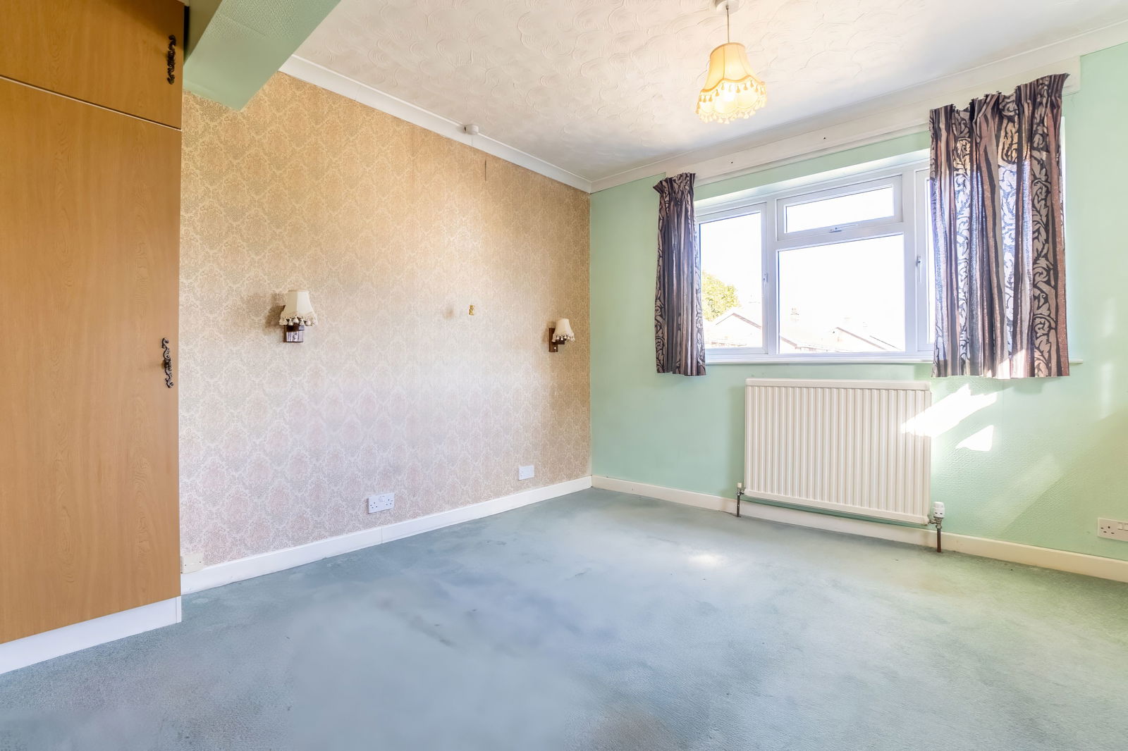 3 bed semi-detached house for sale in Wood Lane, Bedford  - Property Image 9