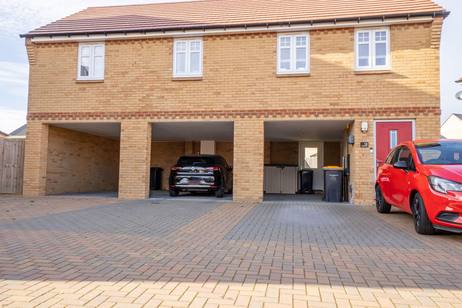 3 bed detached house for sale in Thorne Close, Bedford  - Property Image 23