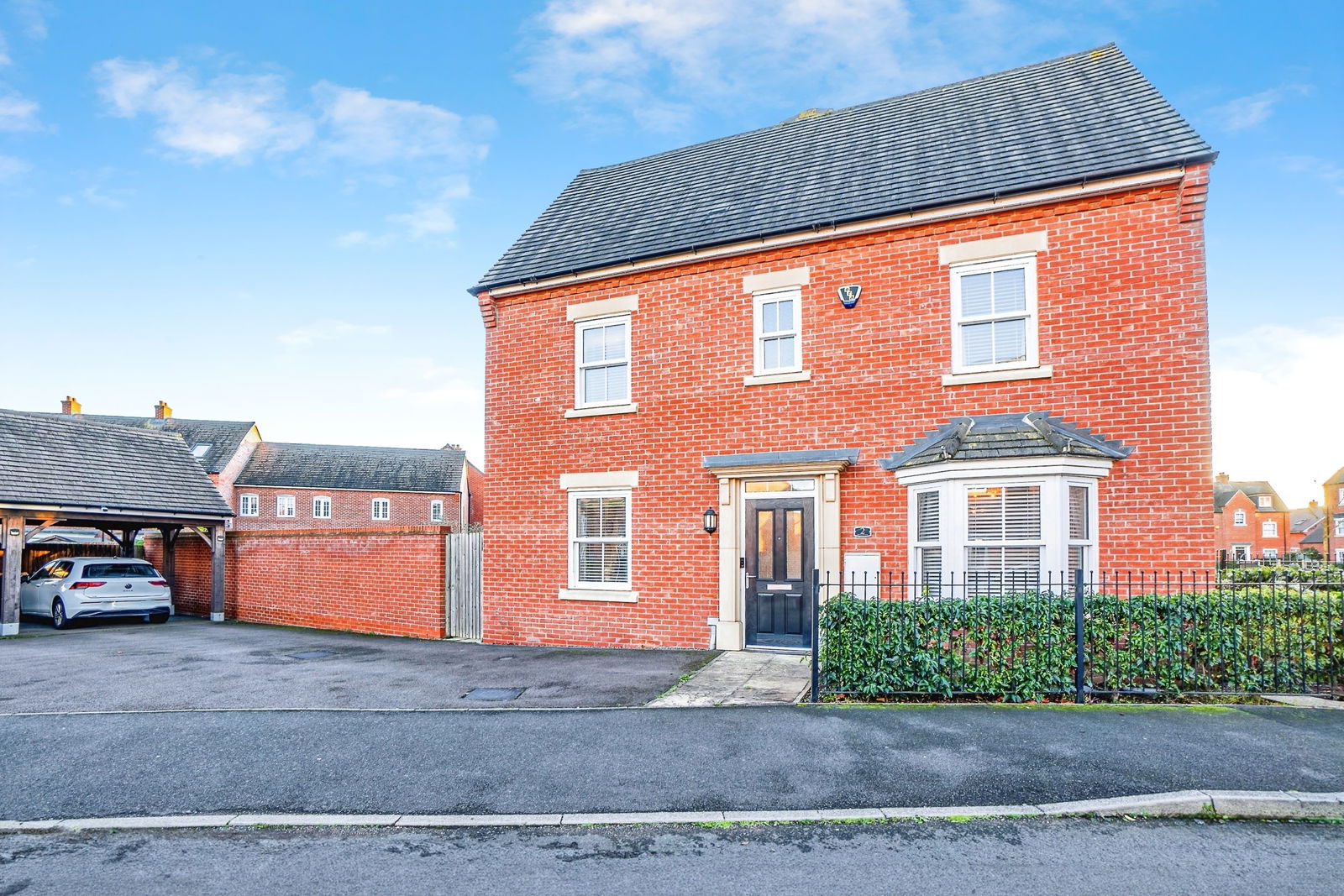 3 bed semi-detached house for sale in Edith Avenue, Bedford  - Property Image 2