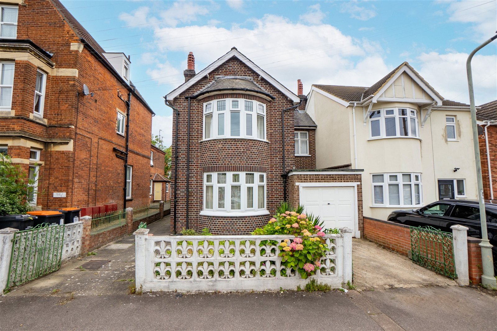 4 bed semi-detached house for sale in Cutcliffe Grove, Bedford  - Property Image 26