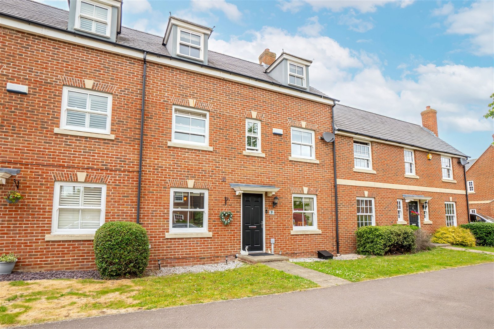 5 bed town house for sale in Southern Cross, Bedford  - Property Image 27