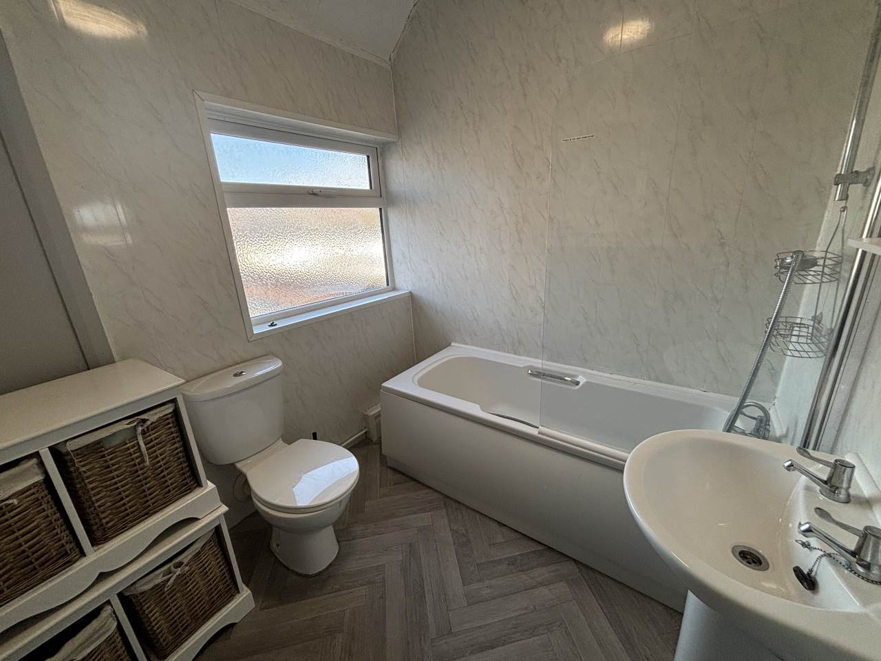 2 bed flat to rent in Birmingham Road  - Property Image 3
