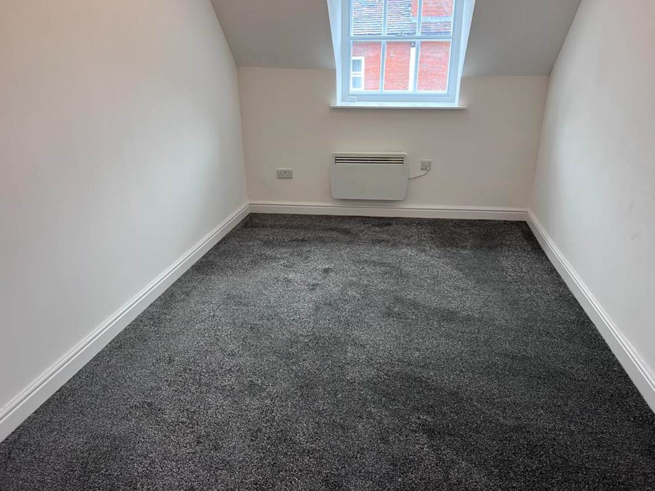 2 bed flat to rent in Bird Street  - Property Image 8