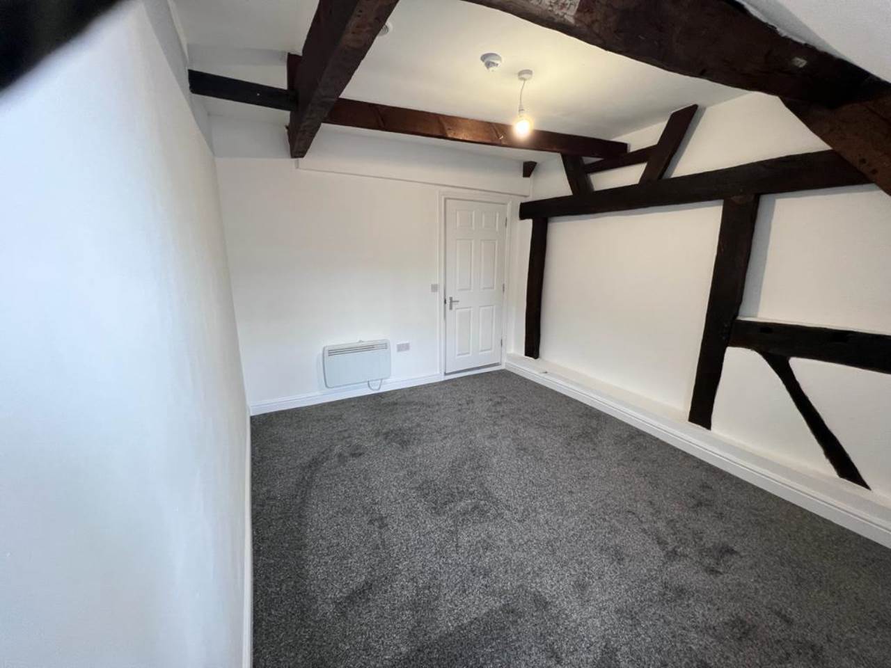 2 bed flat to rent in Bird Street  - Property Image 13