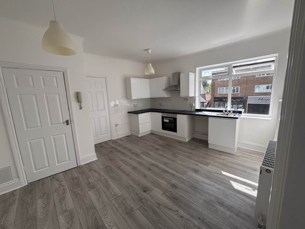 2 bed flat to rent in Cremorne Road, Sutton Coldfeild 2