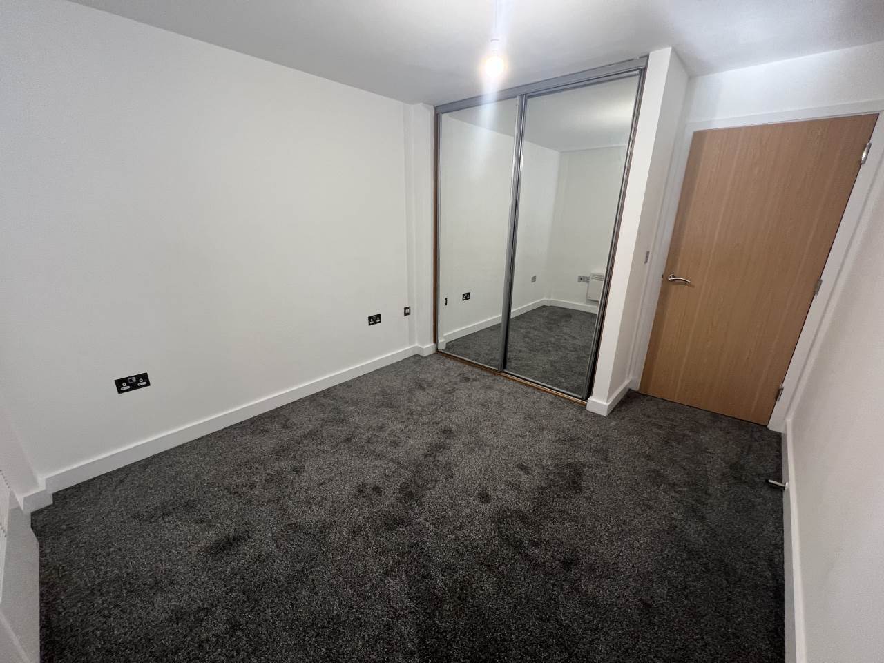 1 bed flat to rent in Granville street 5