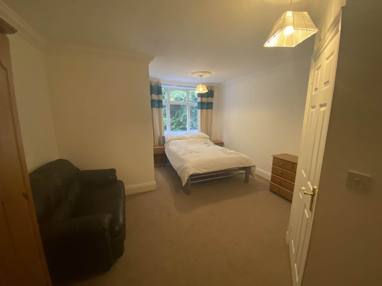 1 bed house / flat share to rent in Caversham Place (with ensuite), Sutton Coldfield 0