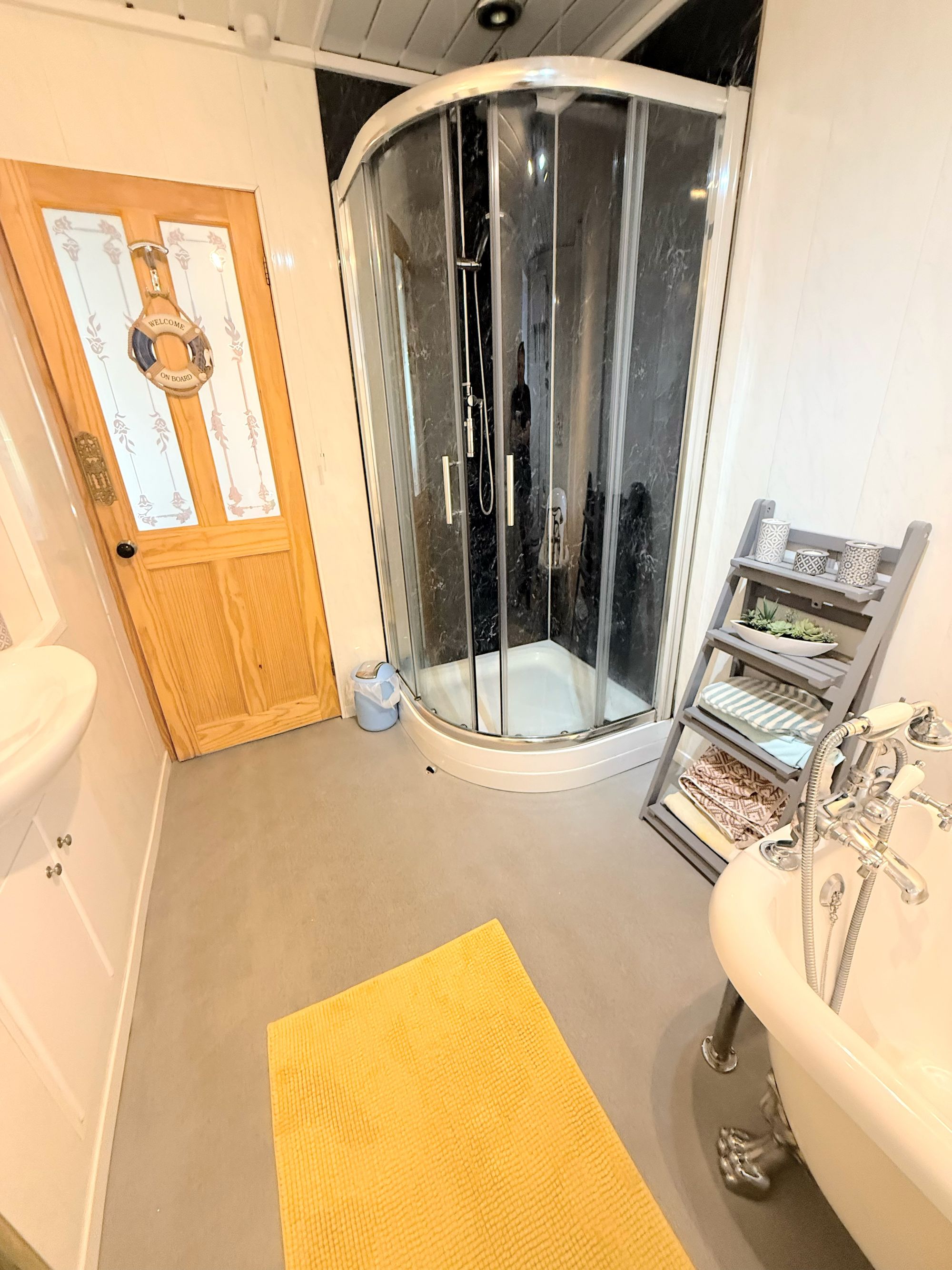 4 bed end of terrace house for sale in Moor Bottom Road, Halifax  - Property Image 33