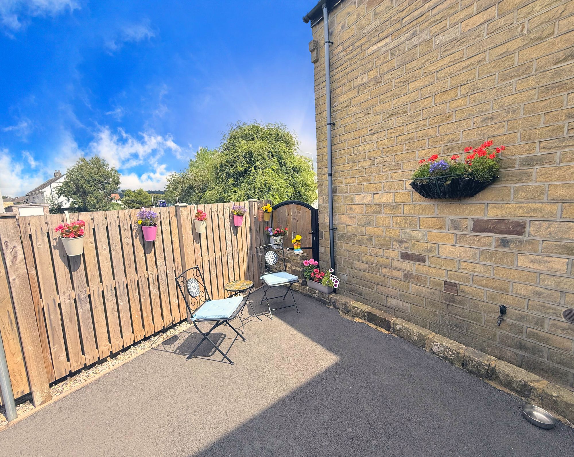 4 bed end of terrace house for sale in Moor Bottom Road, Halifax  - Property Image 35