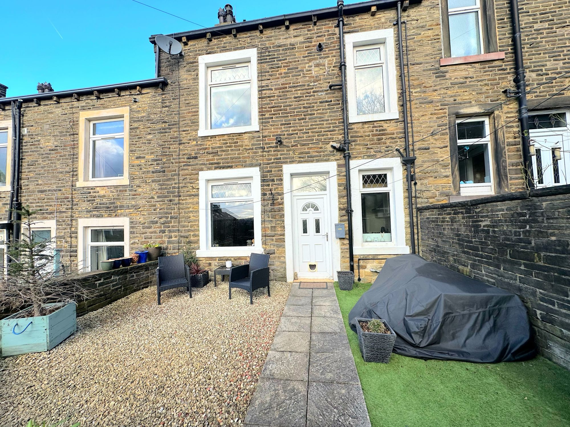 2 bed mid-terraced house for sale in Kimberley Place, Halifax  - Property Image 5