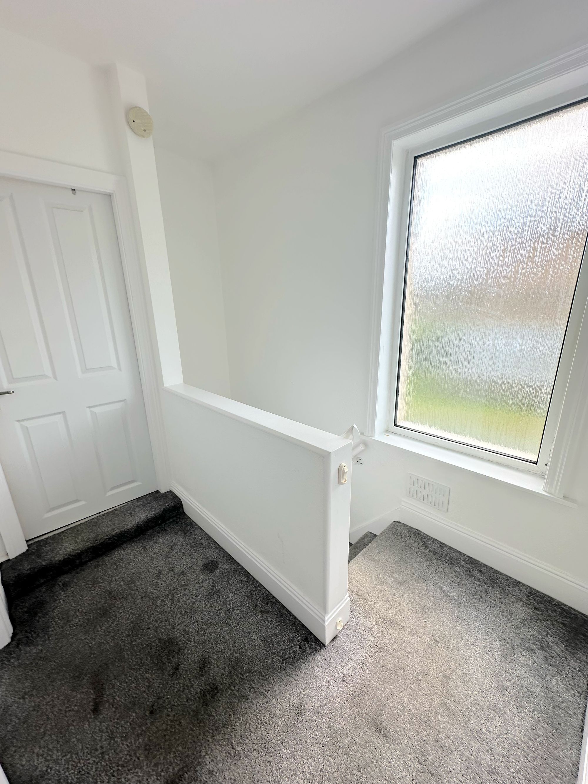 3 bed detached house for sale in Dudwell Lane, Halifax  - Property Image 18