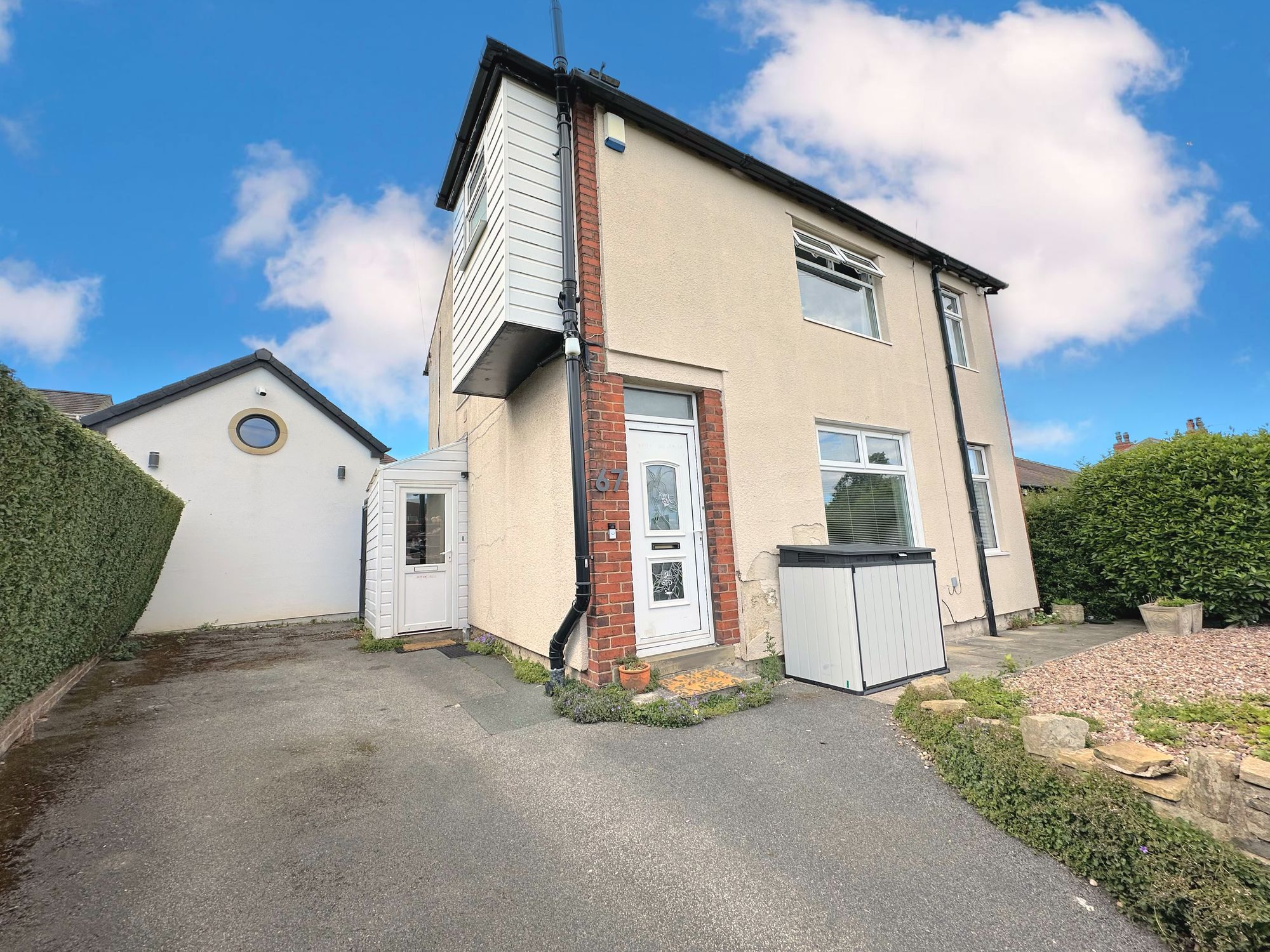 3 bed detached house for sale in Dudwell Lane, Halifax  - Property Image 5
