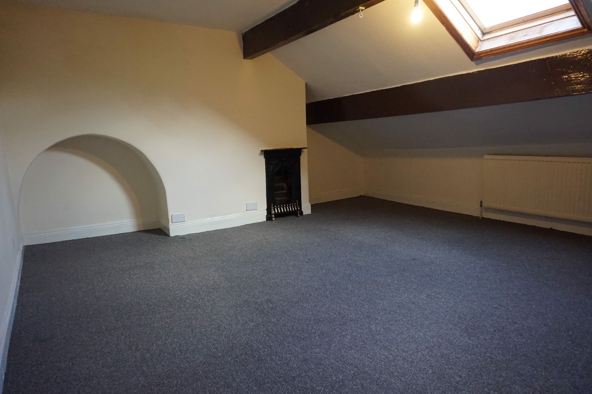 2 bed mid-terraced house for sale in East Park Road, Halifax  - Property Image 8
