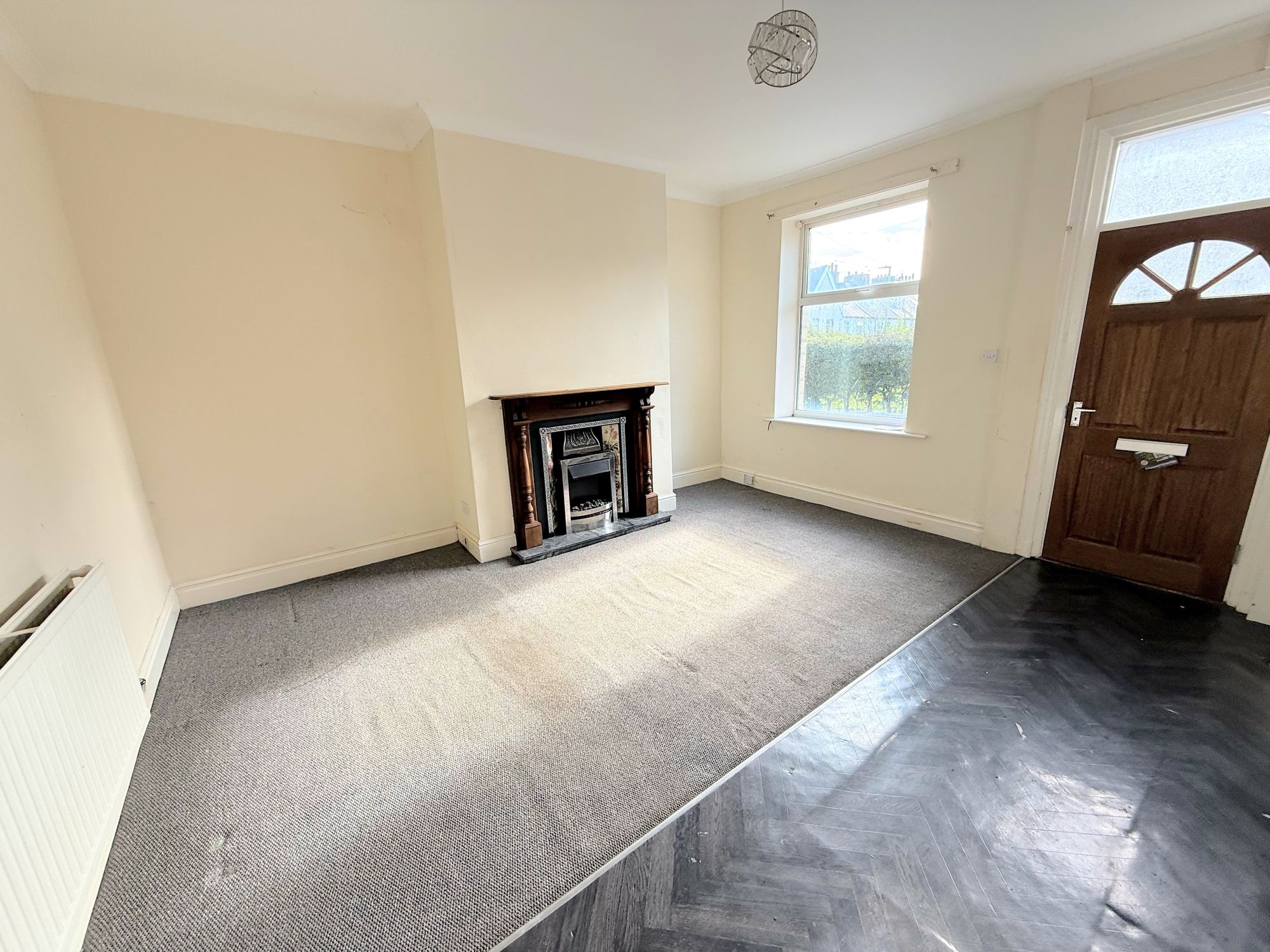 2 bed mid-terraced house for sale in East Park Road, Halifax  - Property Image 4