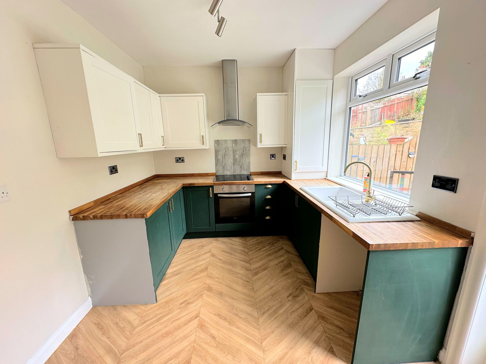 3 bed house for sale in Willowfield Road, Halifax  - Property Image 8