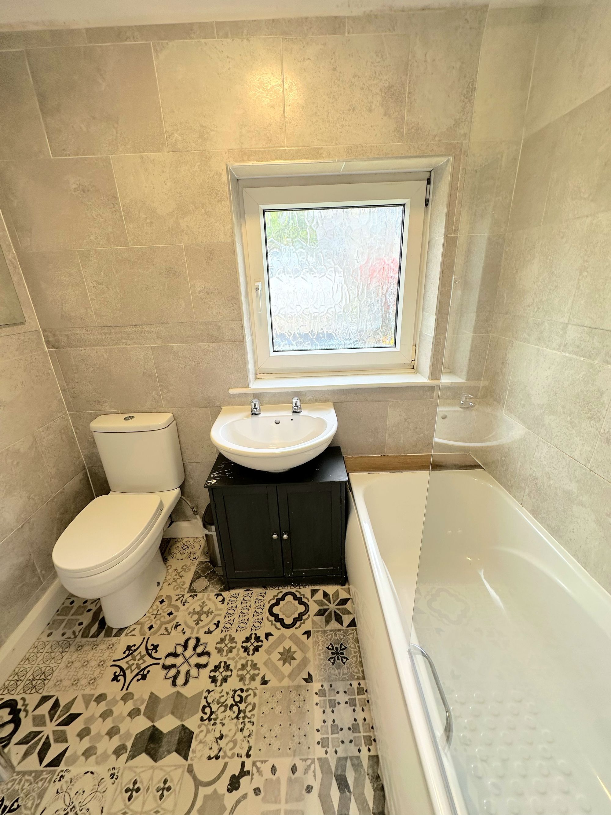 3 bed house for sale in Willowfield Road, Halifax  - Property Image 12