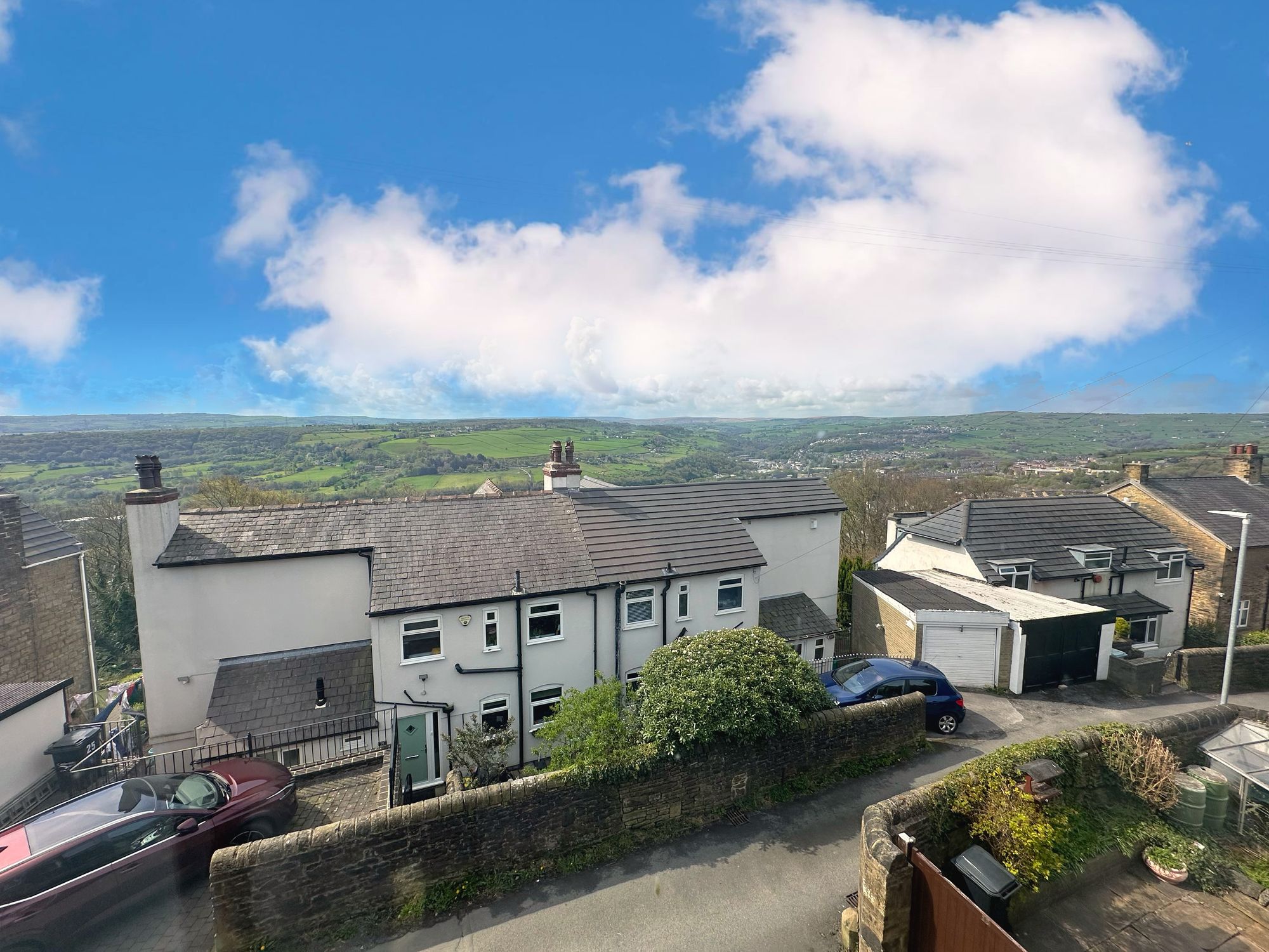 3 bed detached house for sale in Plane Tree Nest Lane, Halifax  - Property Image 4