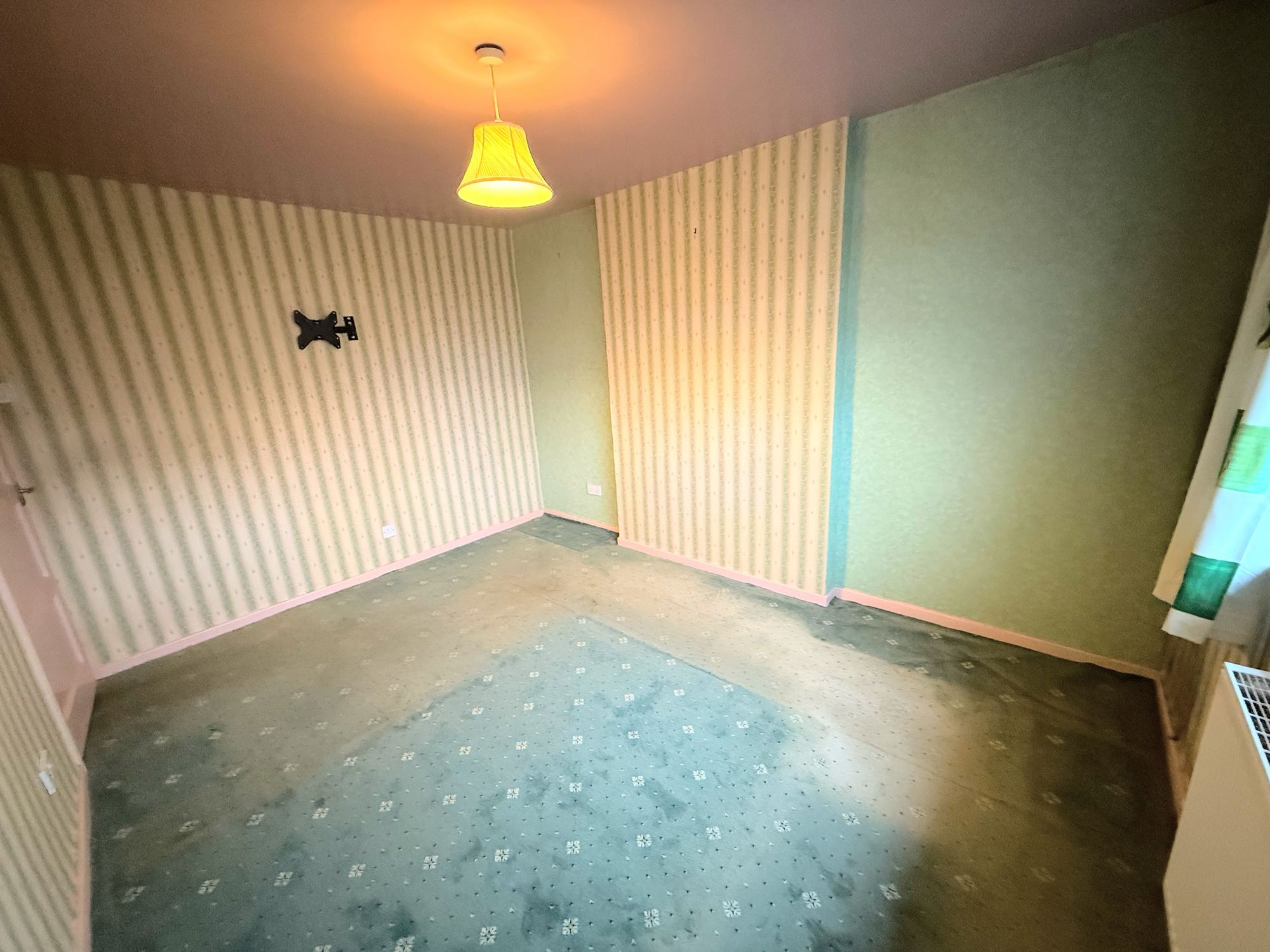 3 bed semi-detached house for sale in Freeman Road, Halifax  - Property Image 10