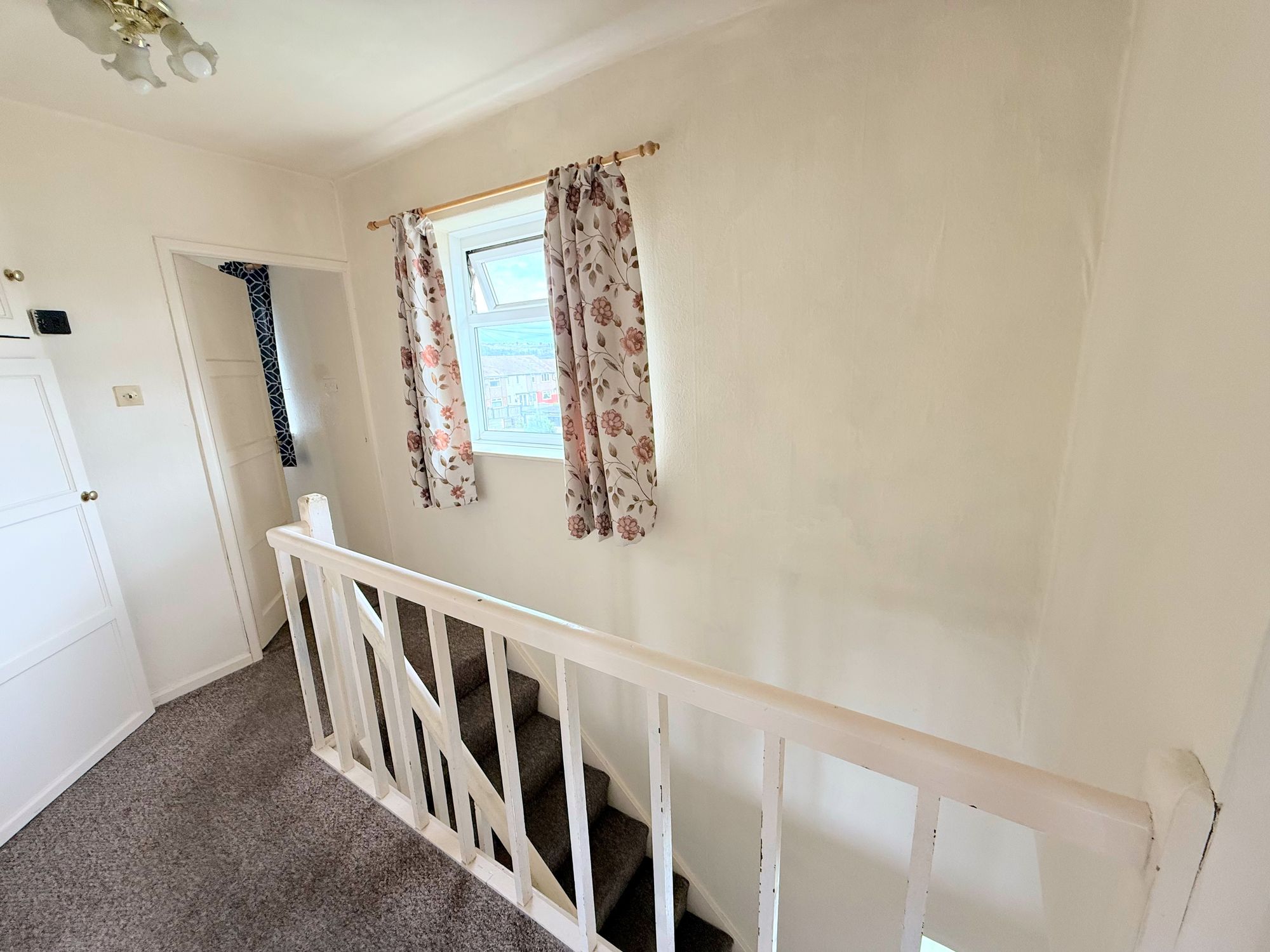 3 bed semi-detached house for sale in Alder Grove, Halifax  - Property Image 14