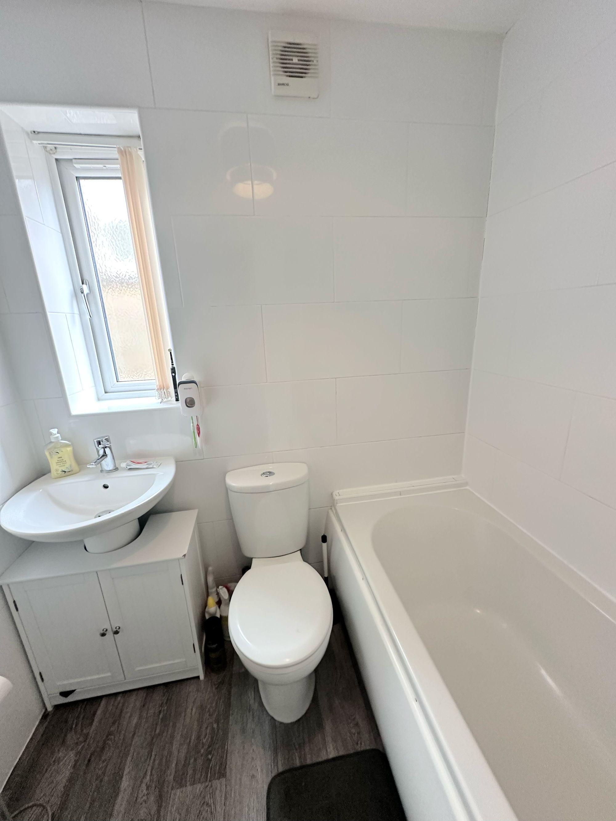 3 bed end of terrace house for sale in Keighley Road, Halifax  - Property Image 17