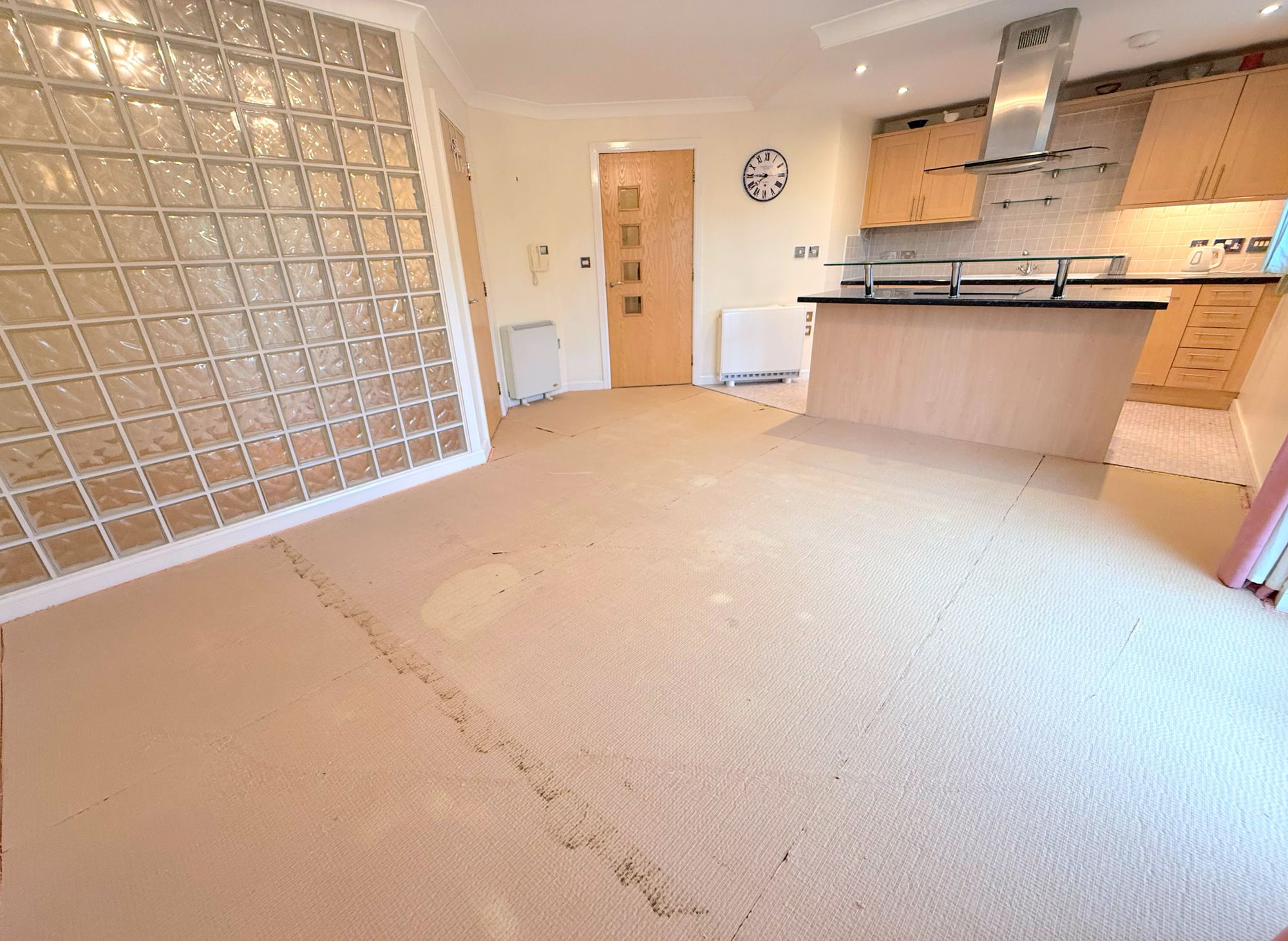 1 bed apartment for sale in Skircoat Green Road, Halifax  - Property Image 19
