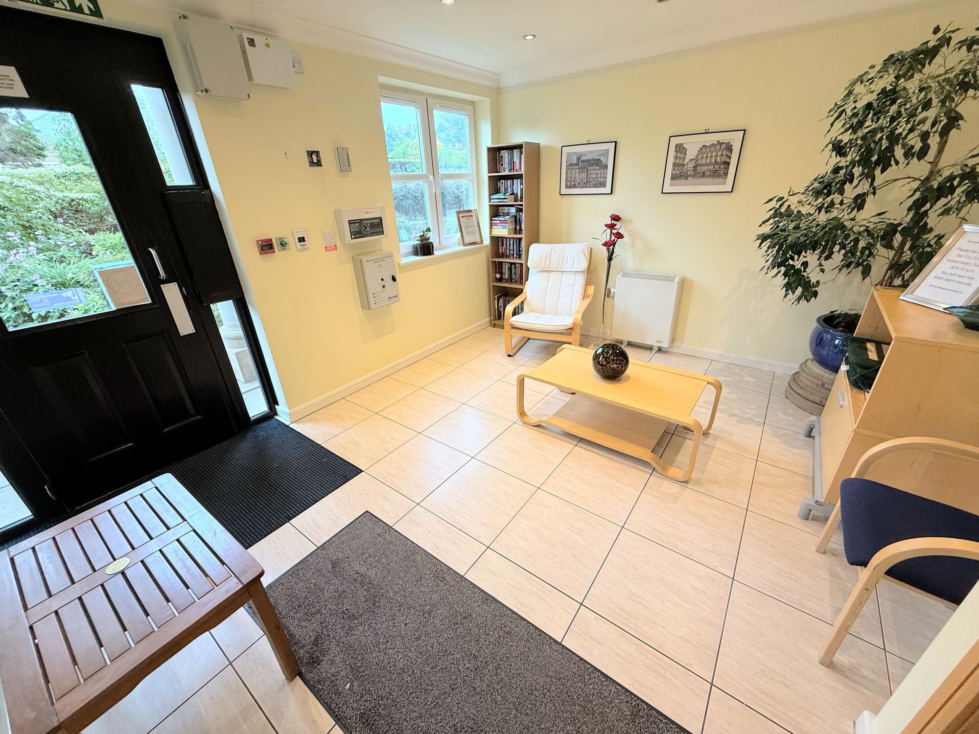 1 bed apartment for sale in Skircoat Green Road, Halifax  - Property Image 10