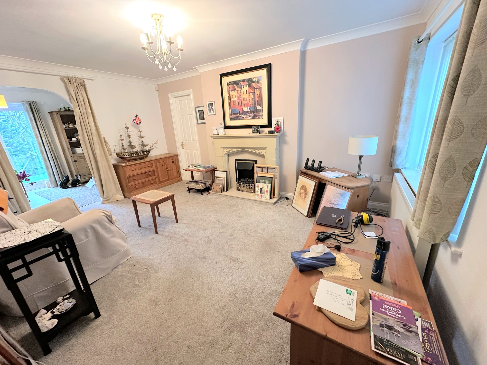 3 bed house for sale in Oakwood Gardens, Halifax  - Property Image 2