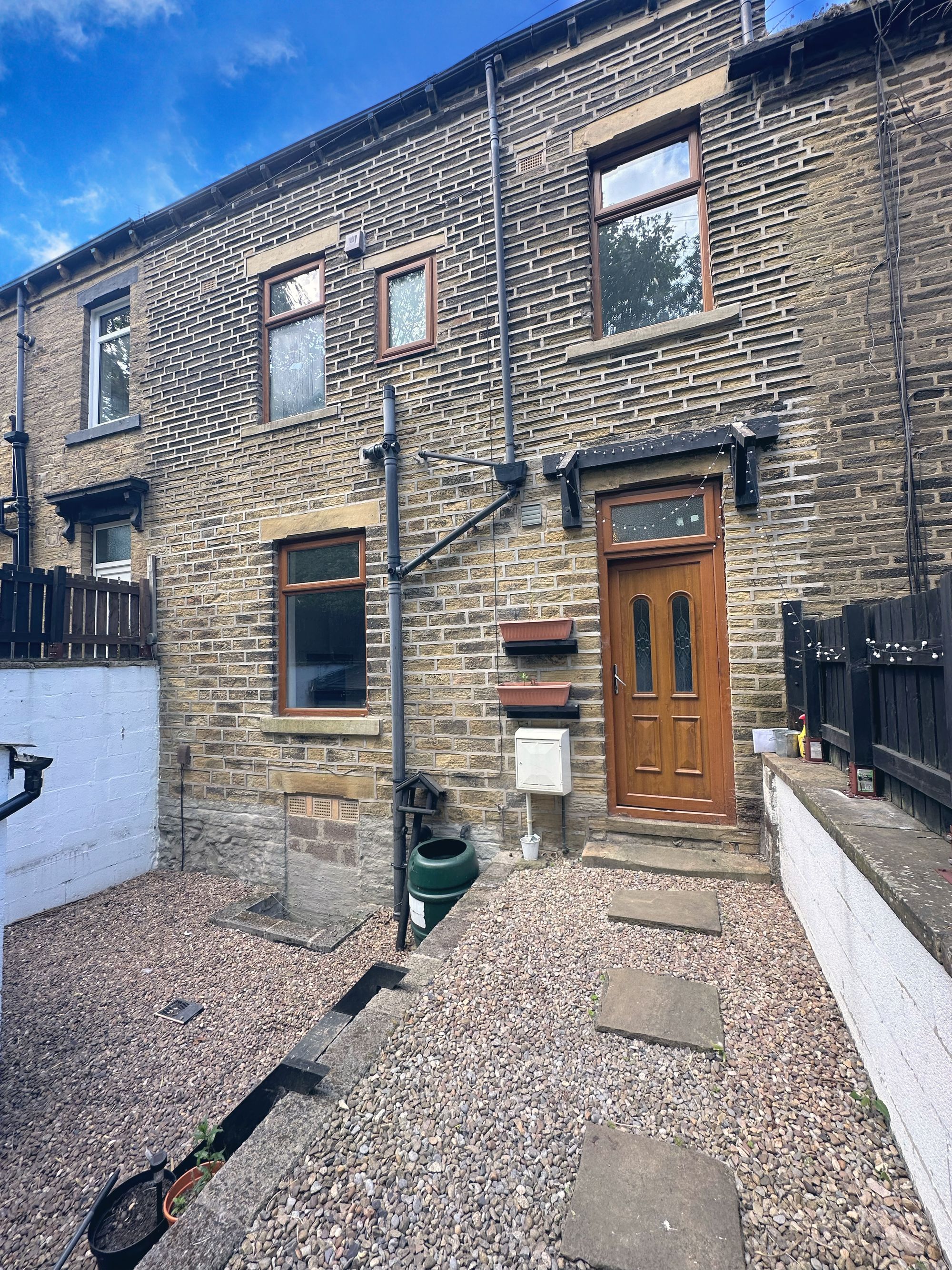 2 bed mid-terraced house for sale in Crossley Terrace South, Halifax, HX3