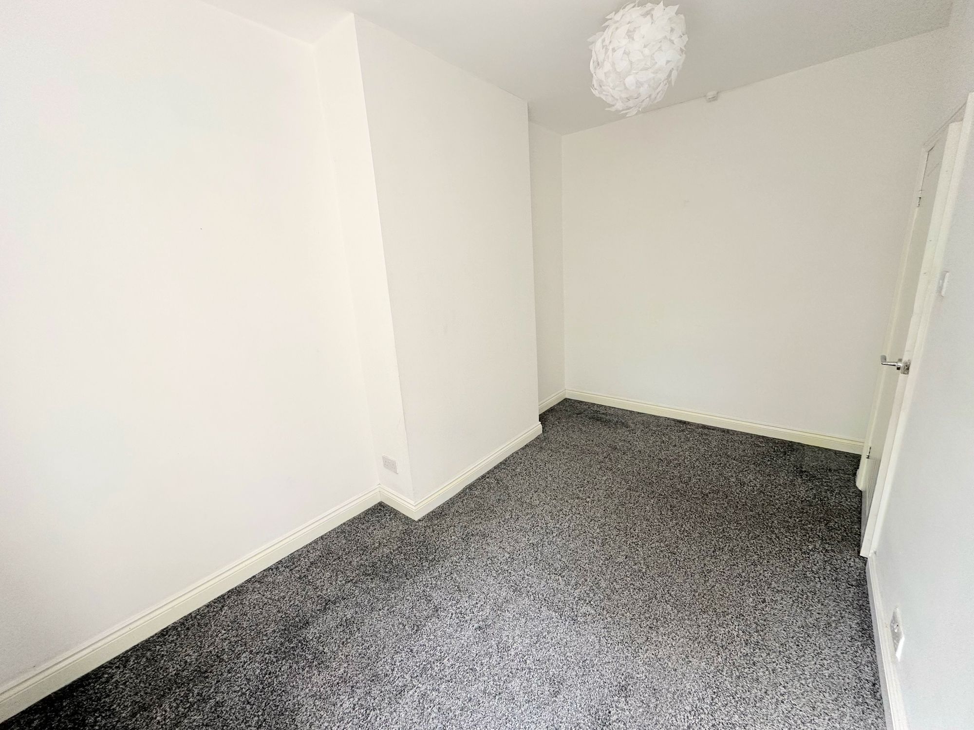 2 bed mid-terraced house for sale in Crossley Terrace South, Halifax 11