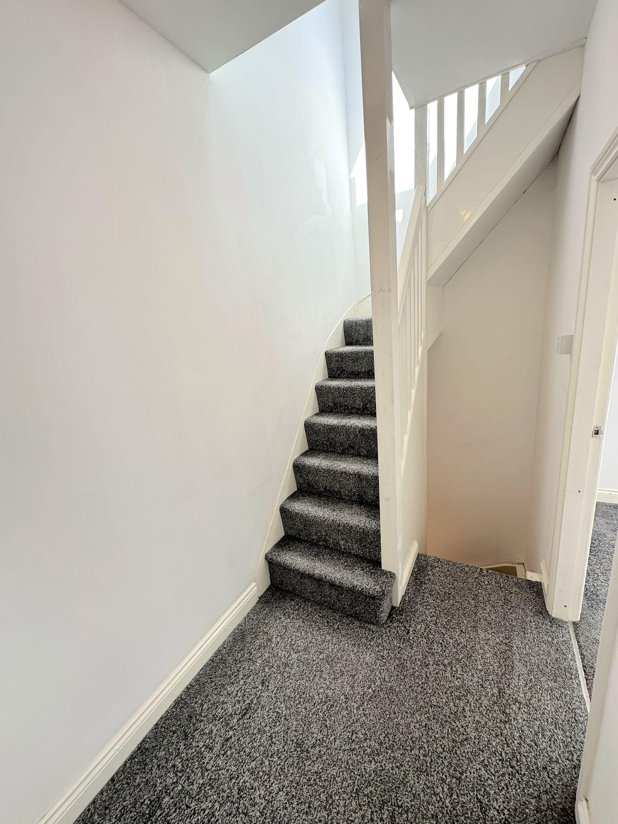 2 bed mid-terraced house for sale in Crossley Terrace South, Halifax 17