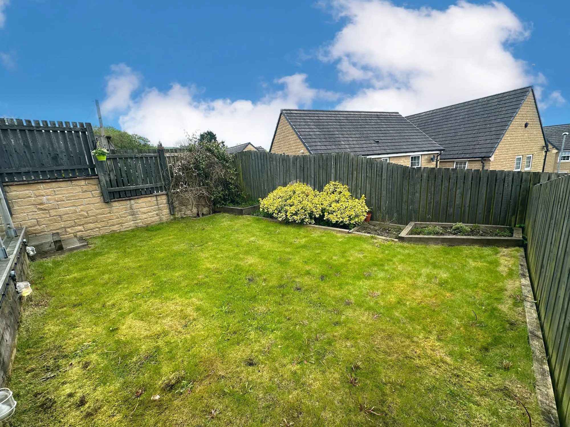 3 bed house for sale in Fountain Head Road, Halifax  - Property Image 34