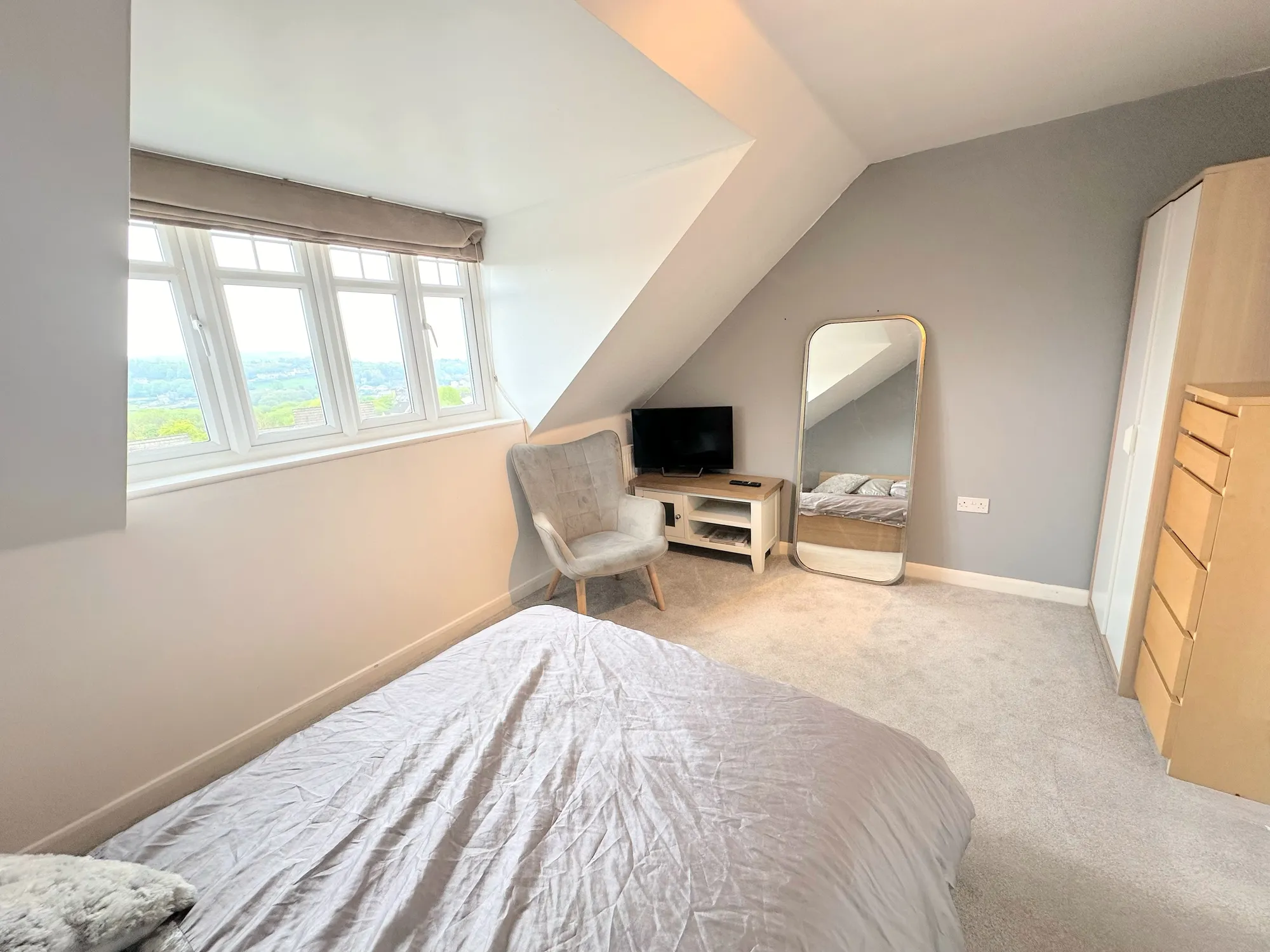 3 bed semi-detached house for sale in Fountain Head Road, Halifax  - Property Image 29