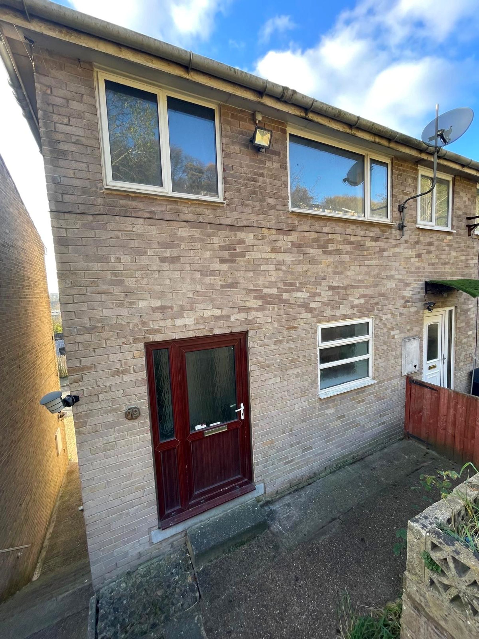 3 bed end of terrace house for sale in Siddal Lane, Halifax  - Property Image 5