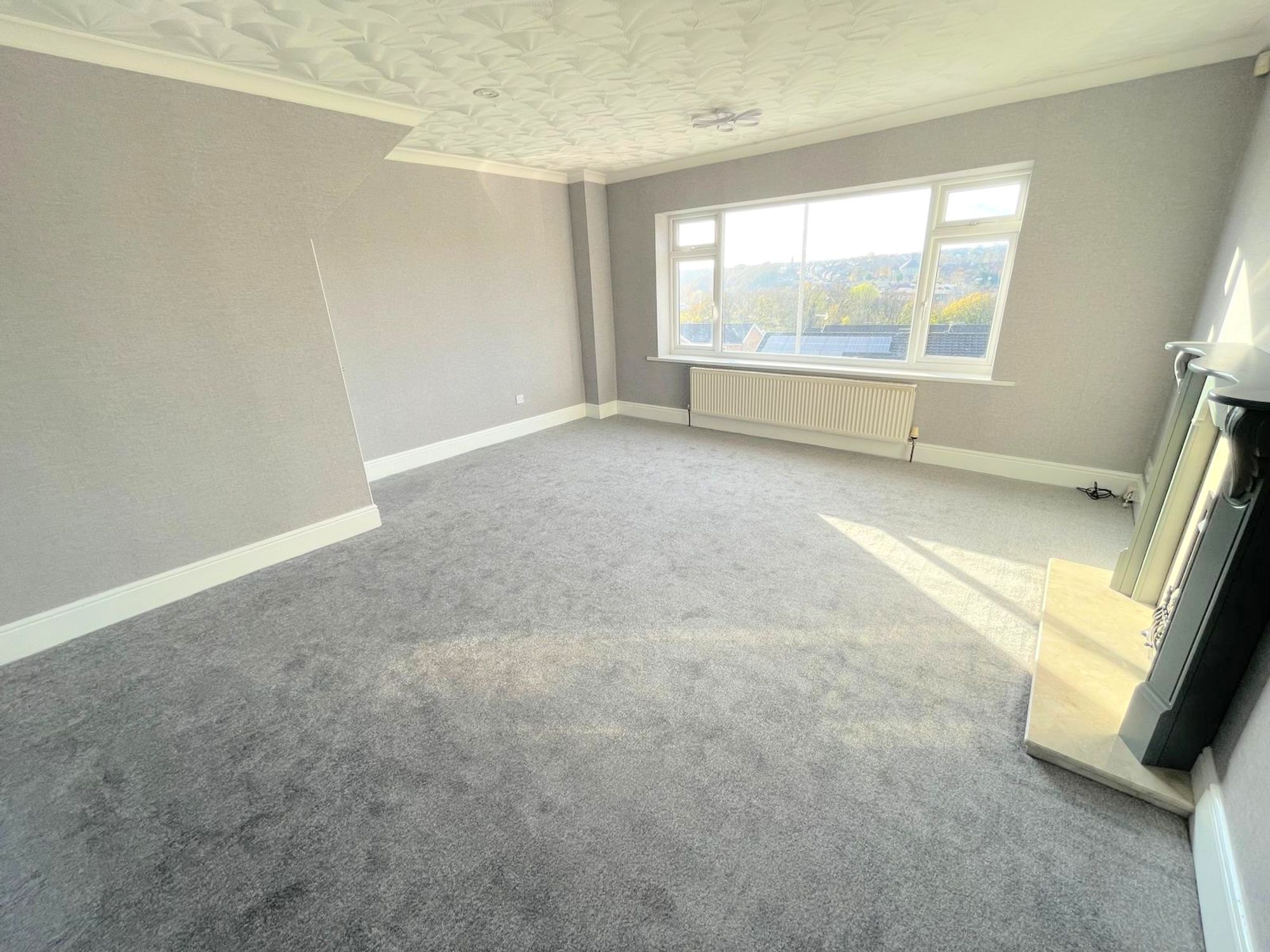 3 bed end of terrace house for sale in Siddal Lane, Halifax  - Property Image 2