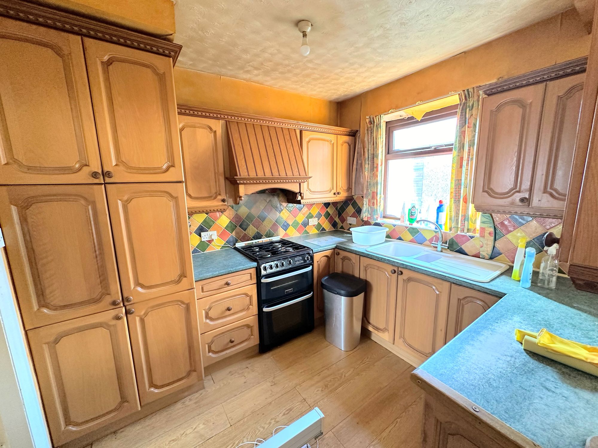 3 bed semi-detached house for sale in Cousin Lane, Halifax  - Property Image 8