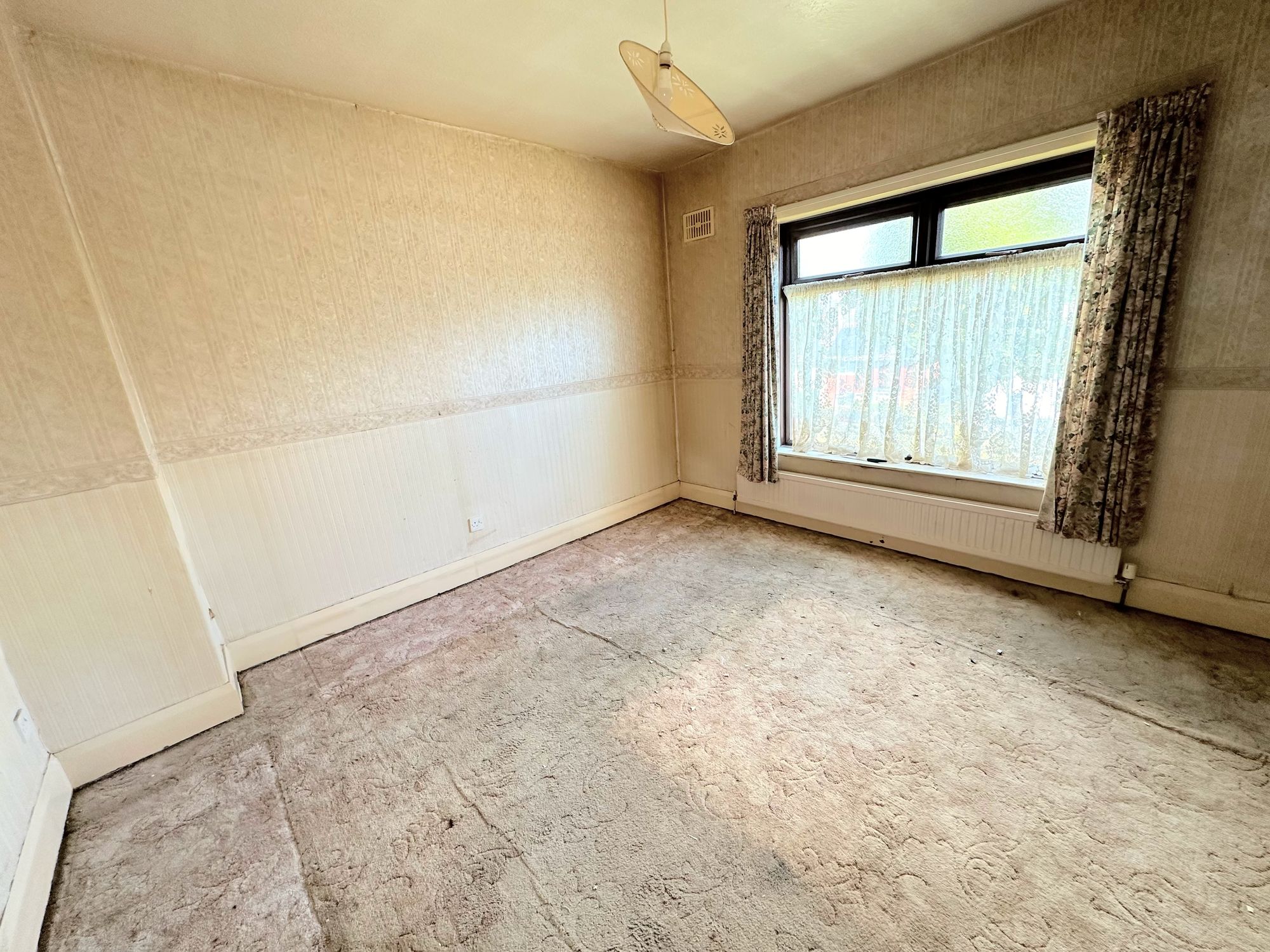 3 bed semi-detached house for sale in Cousin Lane, Halifax  - Property Image 13