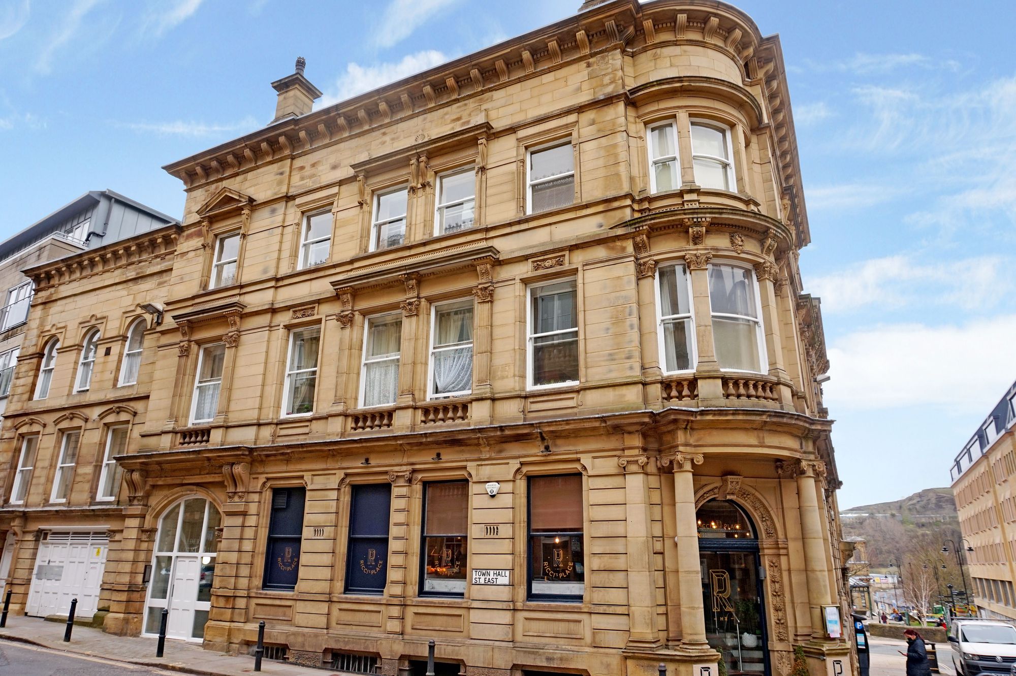 2 bed apartment for sale in Town Hall Street East, Halifax  - Property Image 1