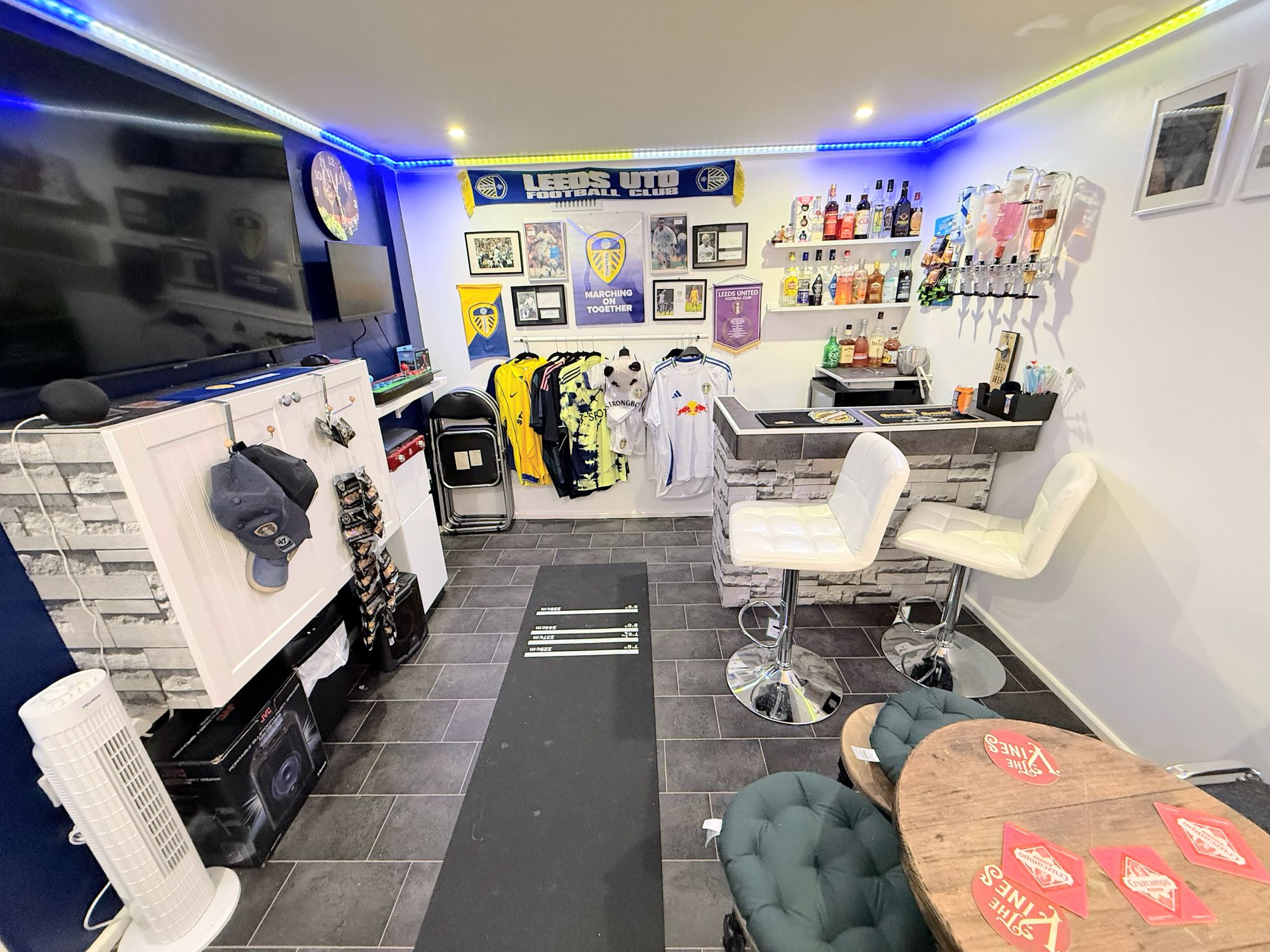 3 bed terraced house for sale in Aislaby Heights, Halifax  - Property Image 14