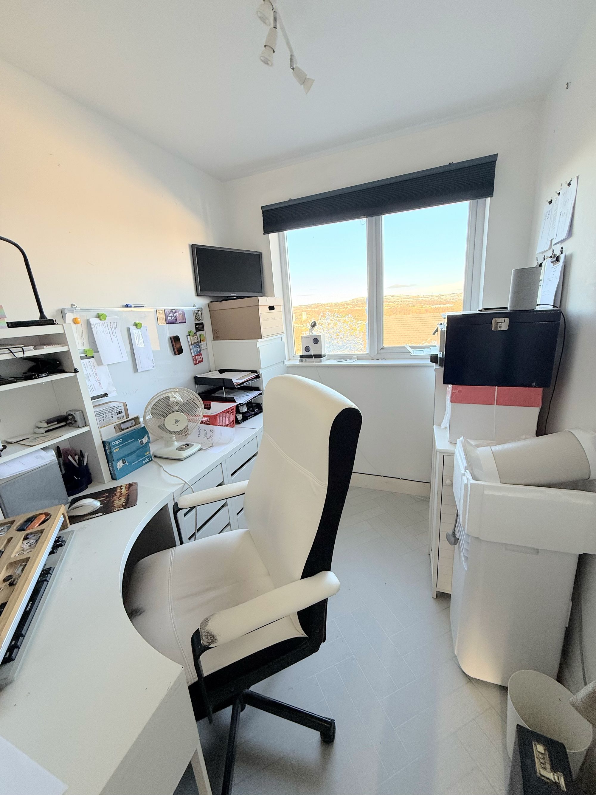 3 bed terraced house for sale in Aislaby Heights, Halifax 19