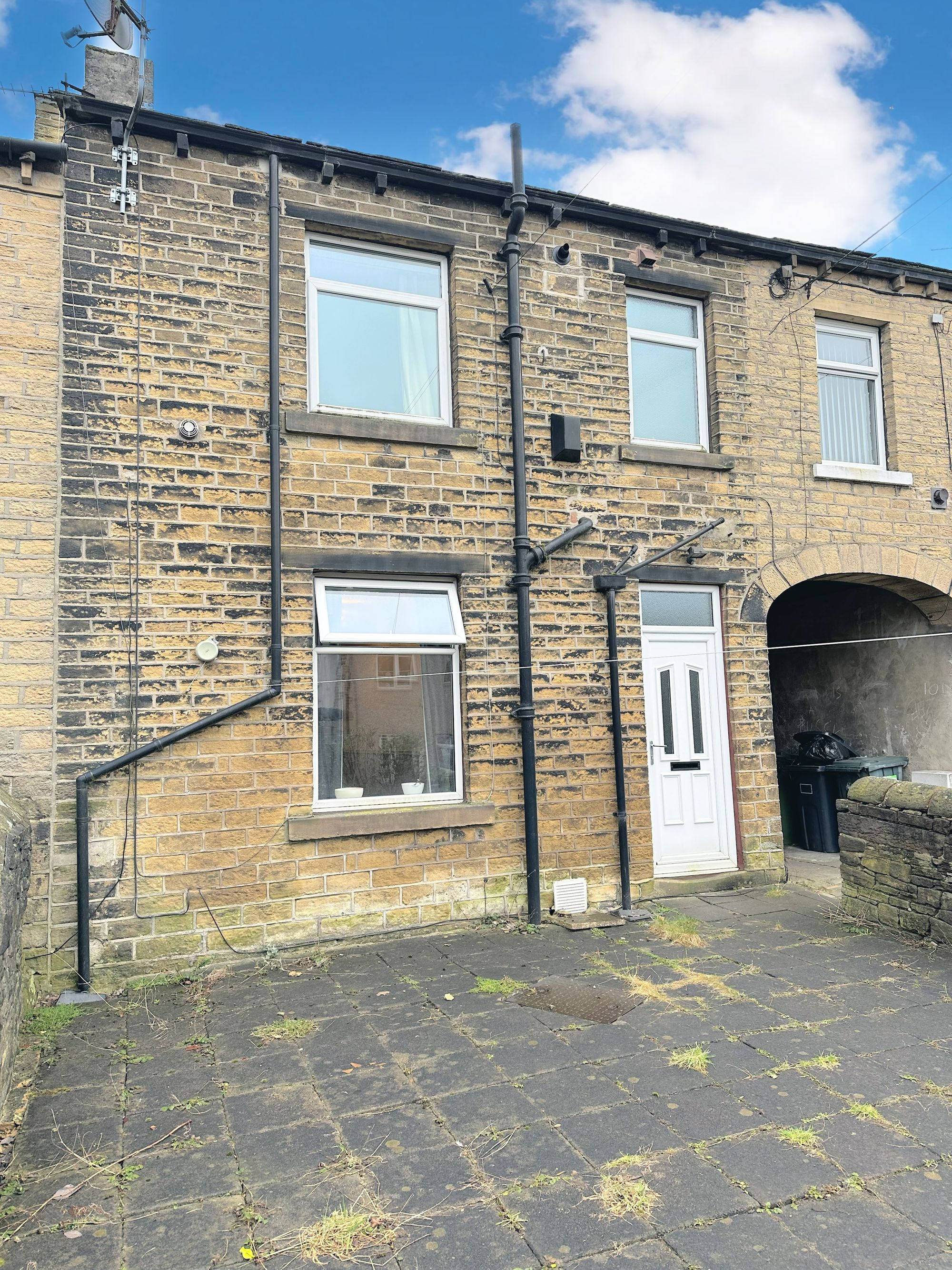 1 bed terraced house for sale in New Hey Road, Huddersfield  - Property Image 5