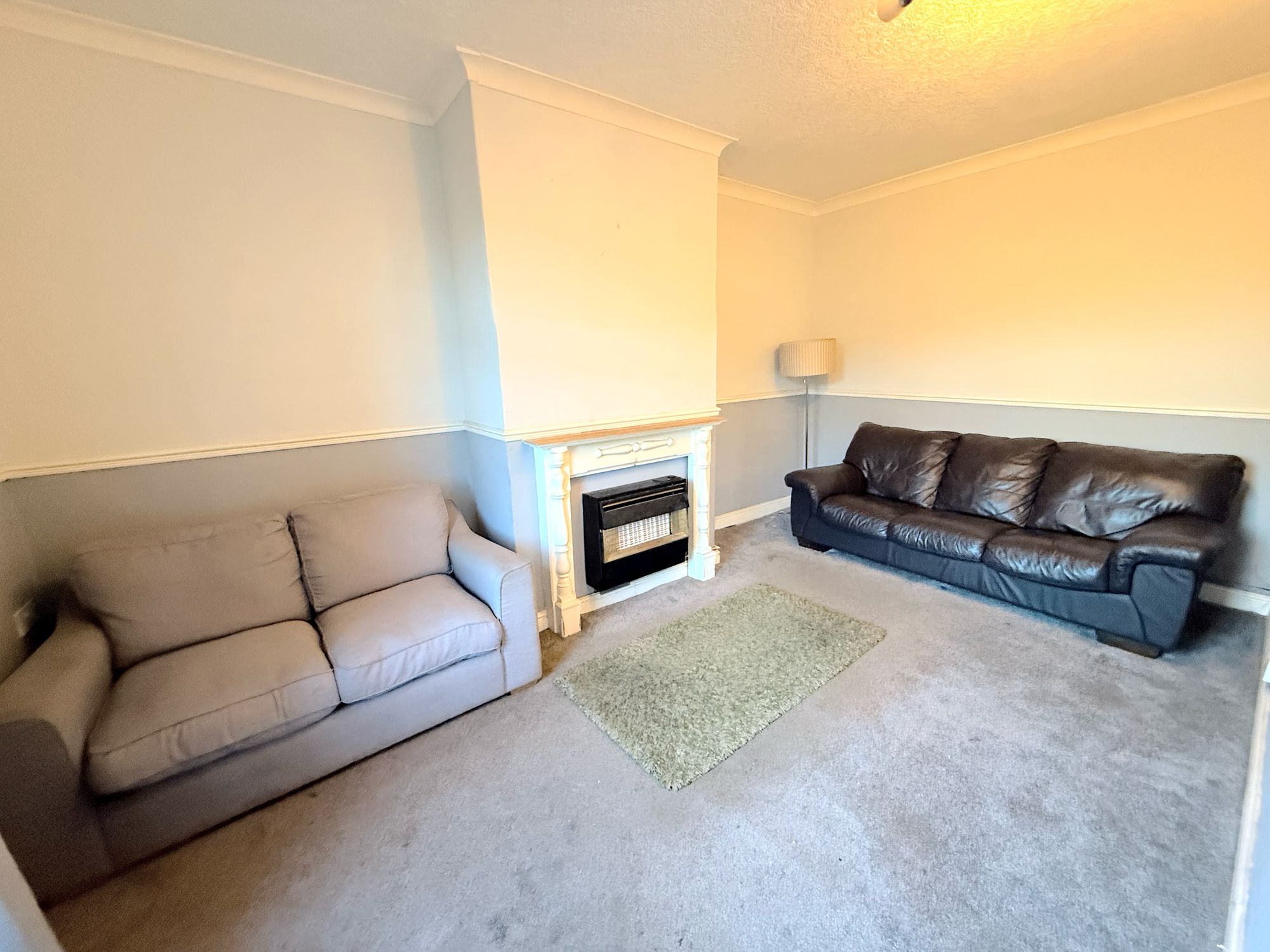 1 bed terraced house for sale in New Hey Road, Huddersfield  - Property Image 2